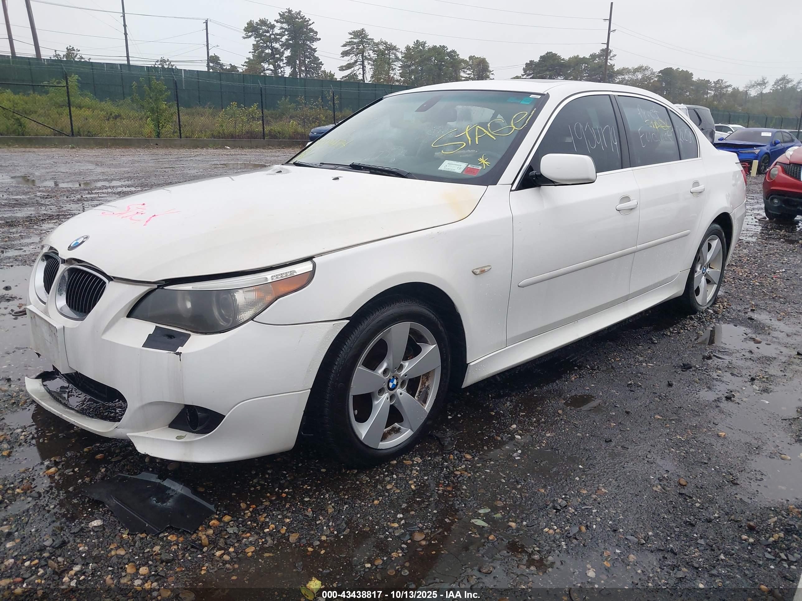 BMW 530XI image 2