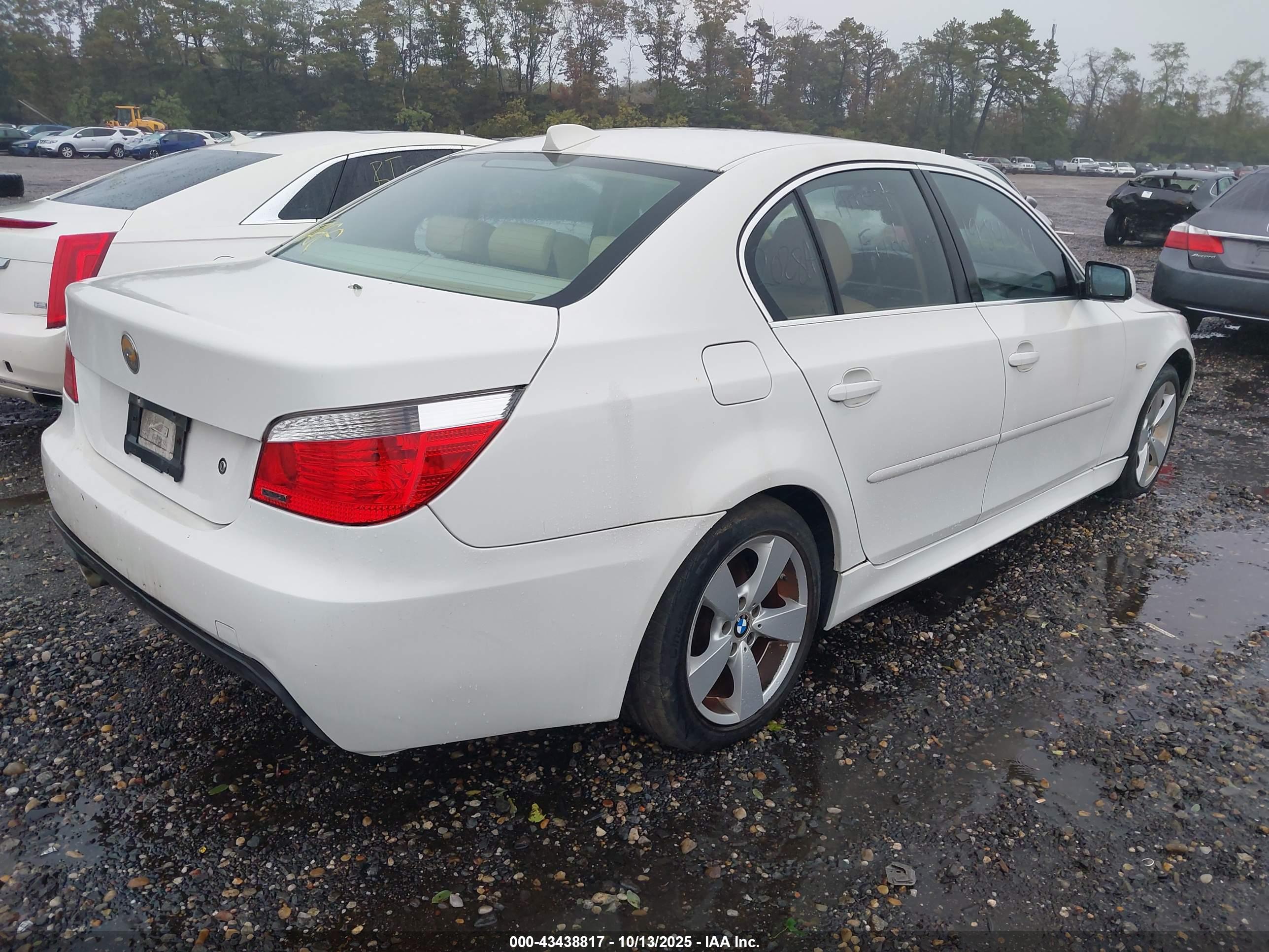 BMW 530XI image 4