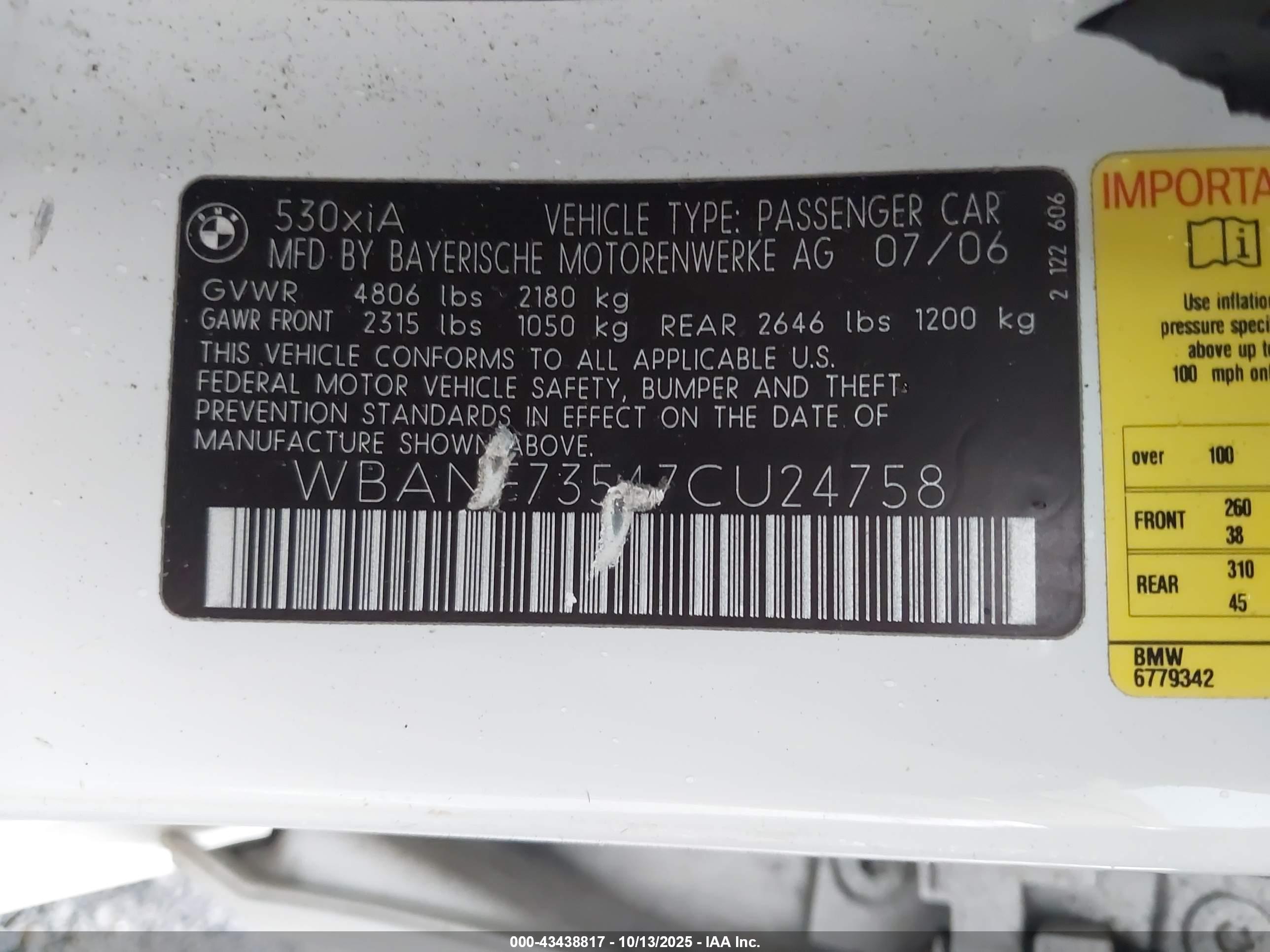 BMW 530XI image 9