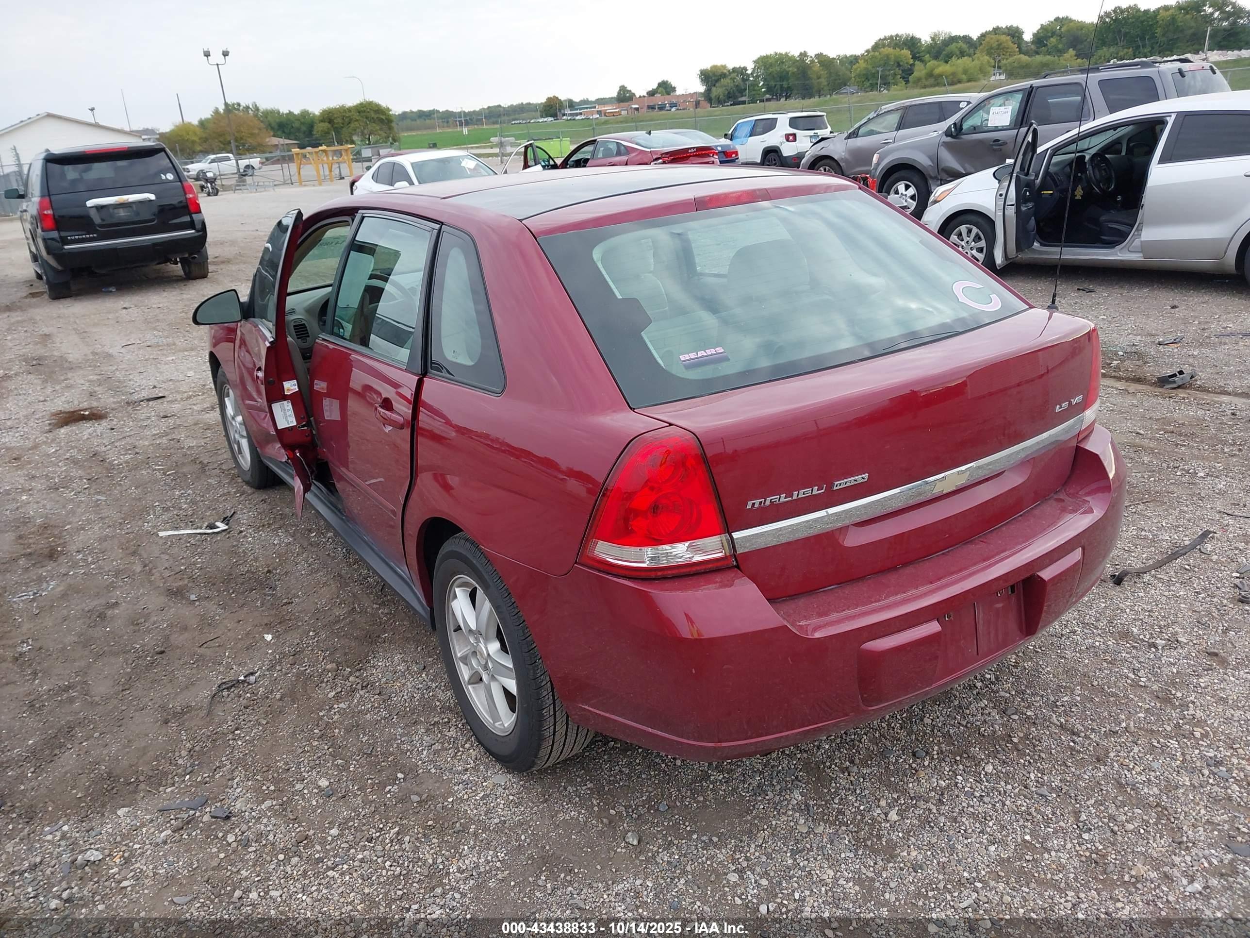 CHEVROLET MALIBU image 3