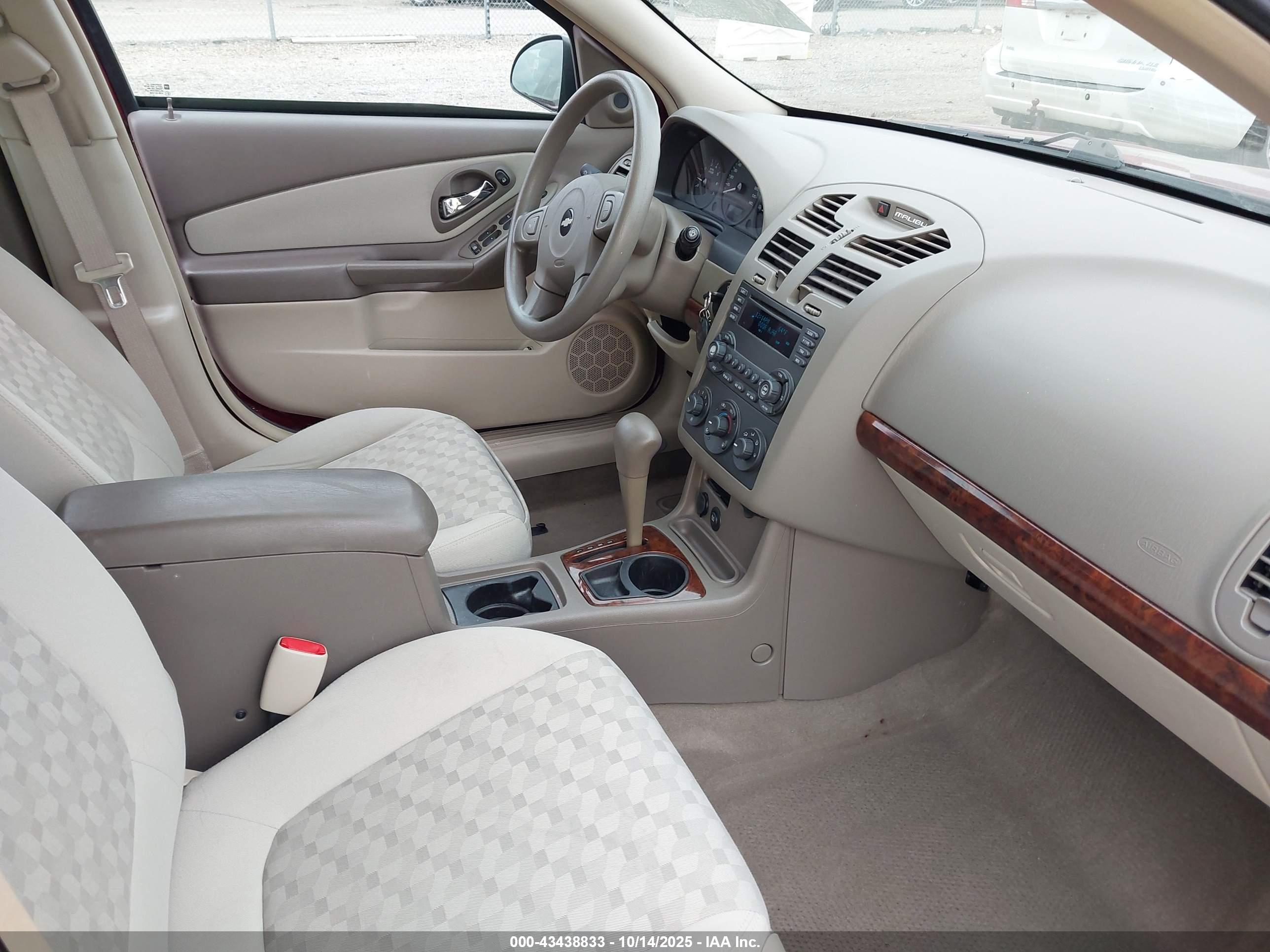 CHEVROLET MALIBU image 5