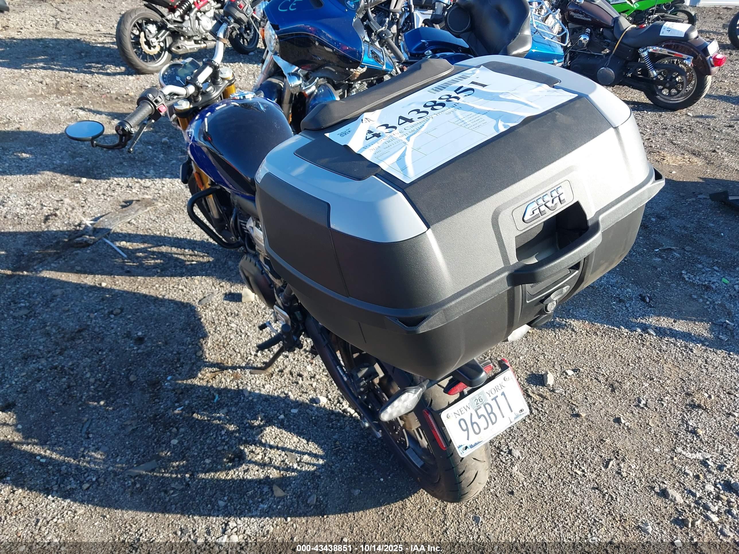 TRIUMPH MOTORCYCLE image 3