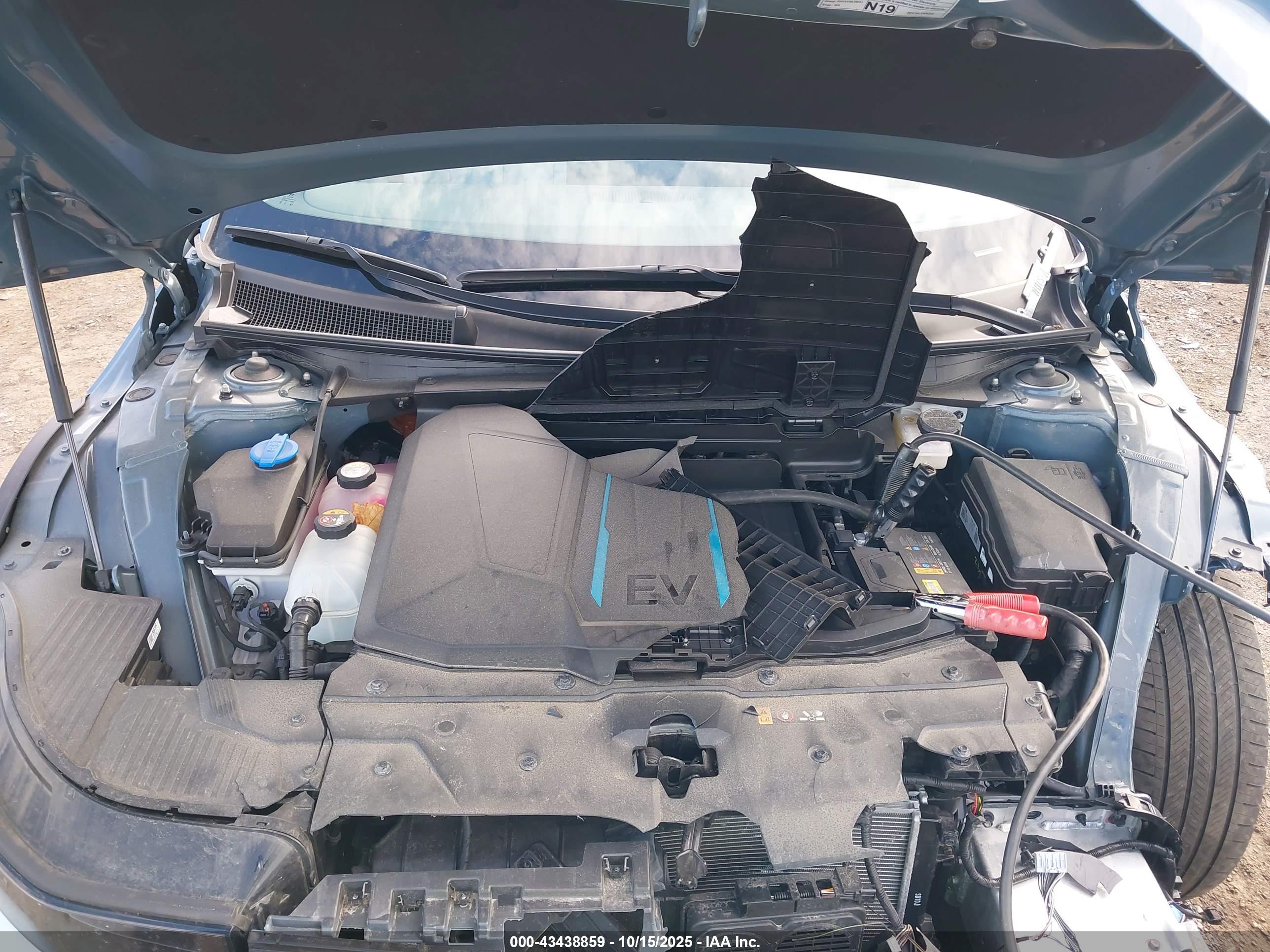 HYUNDAI IONIQ image 10