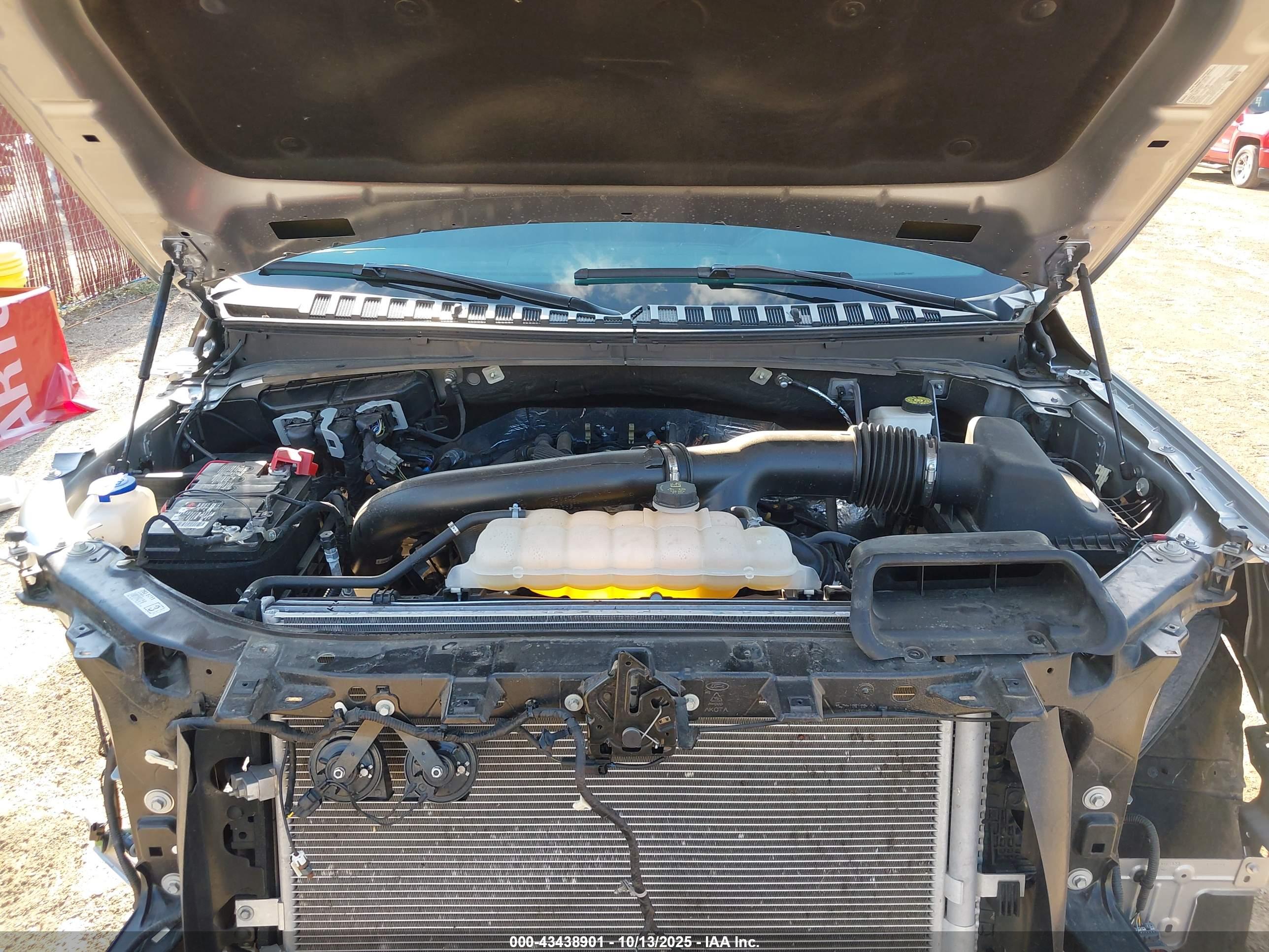 FORD EXPEDITION image 10