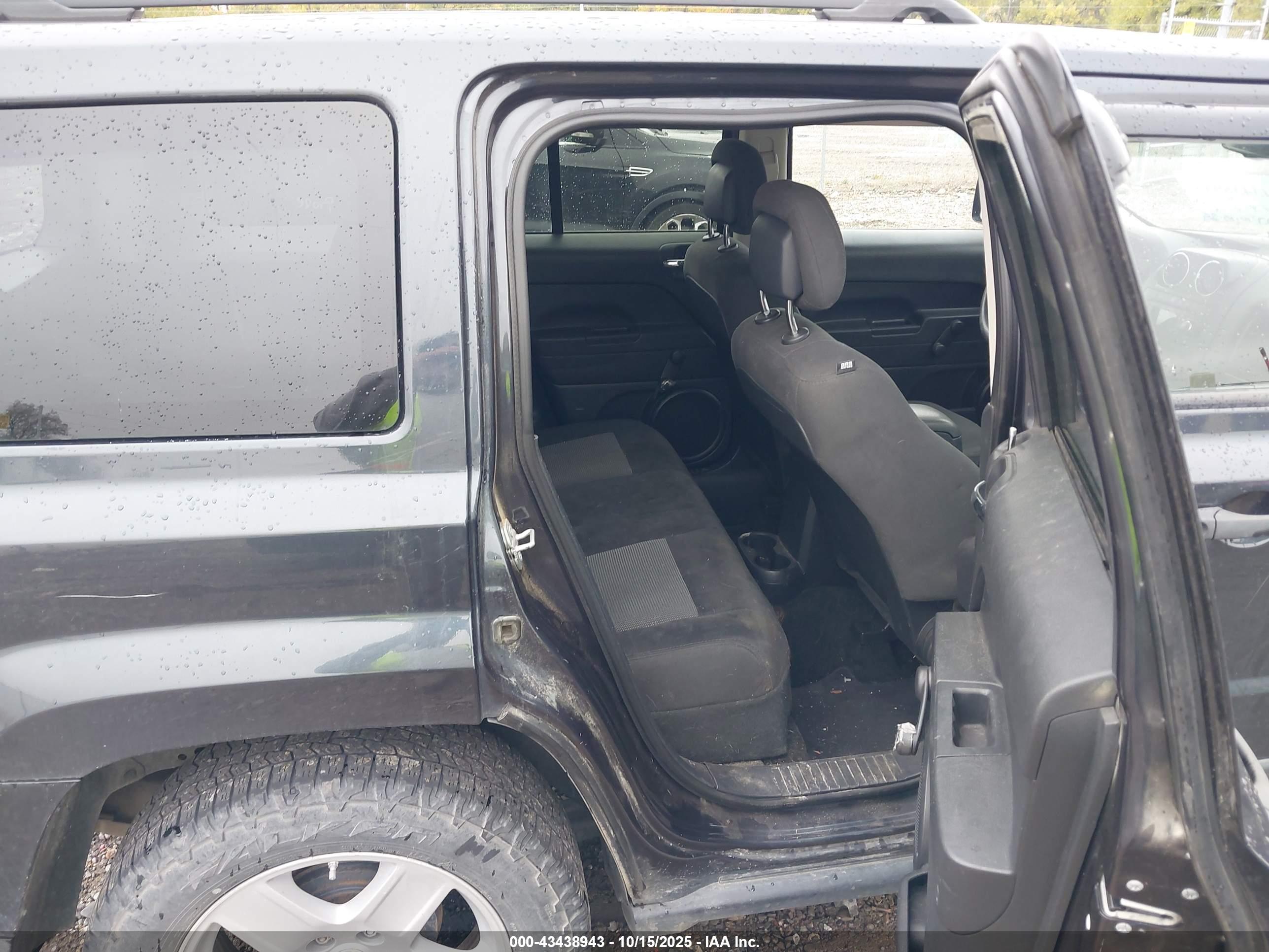 JEEP PATRIOT image 8