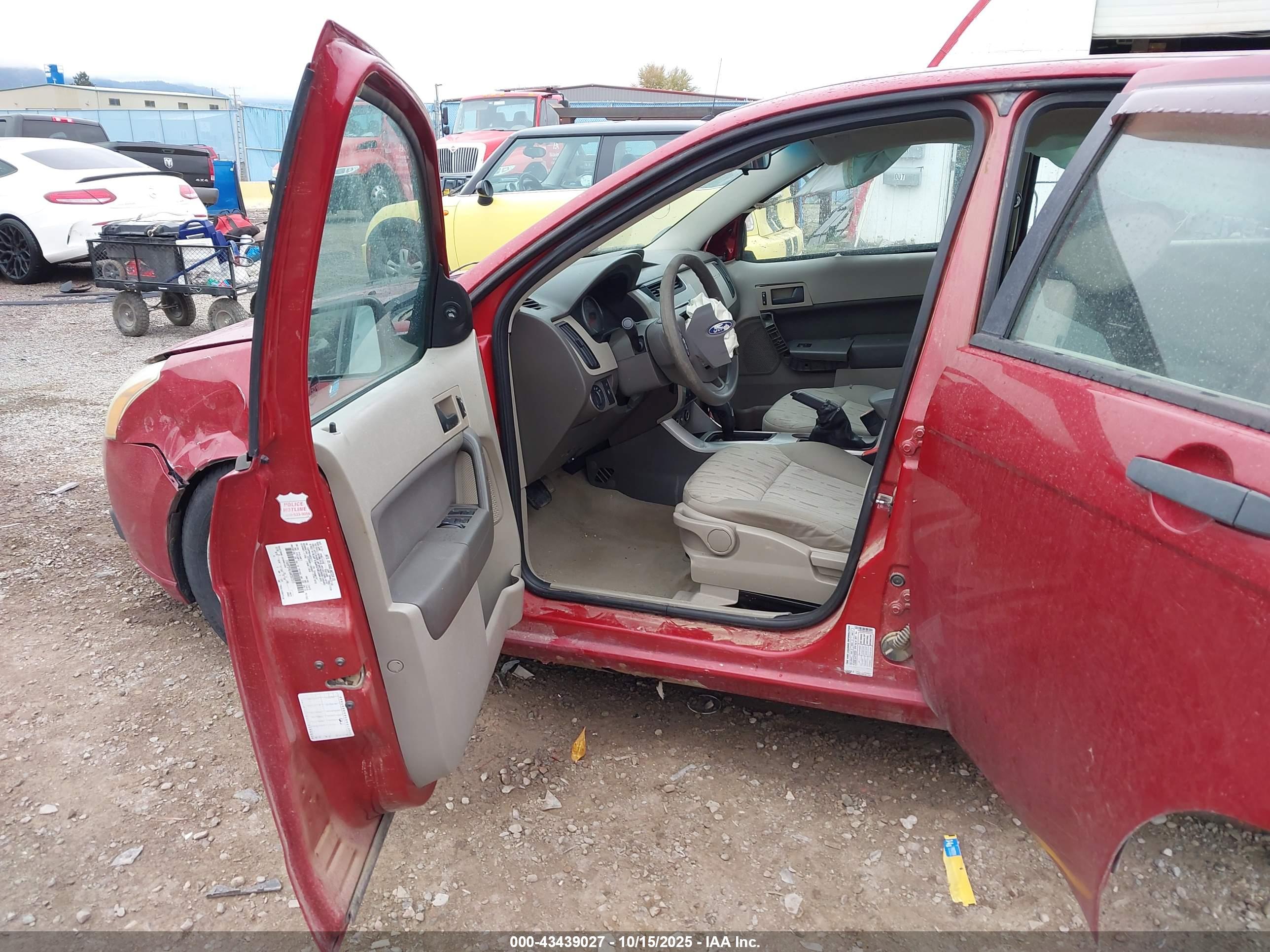 FORD FOCUS image 5