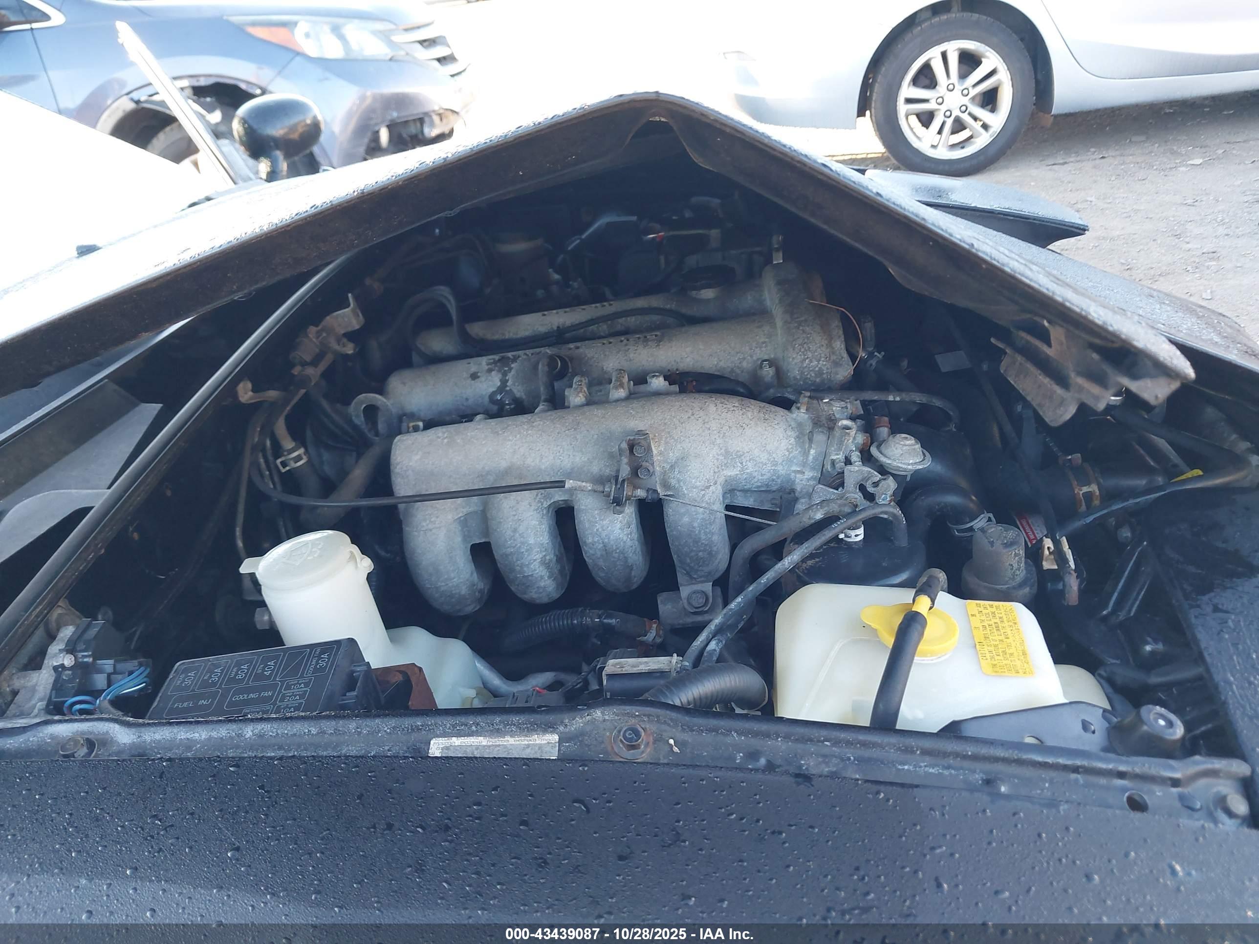 MAZDA MX-5 image 10