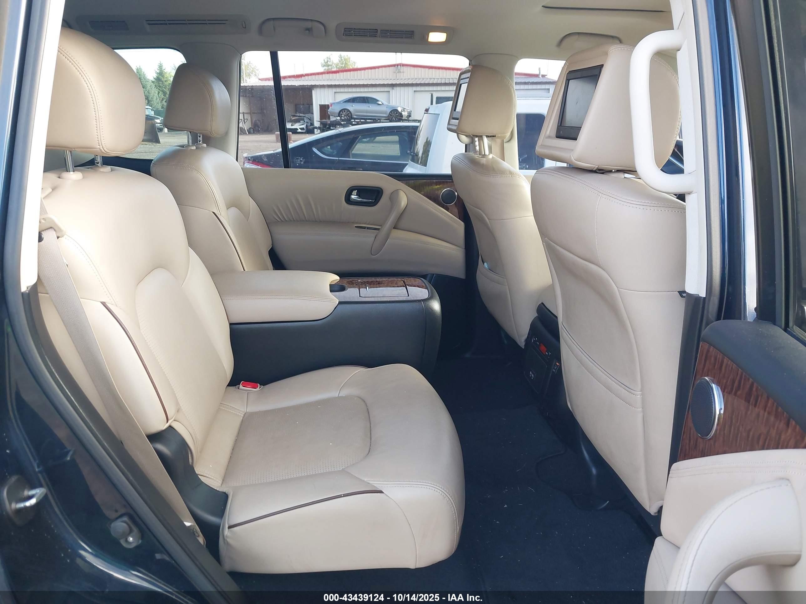 NISSAN ARMADA image 8