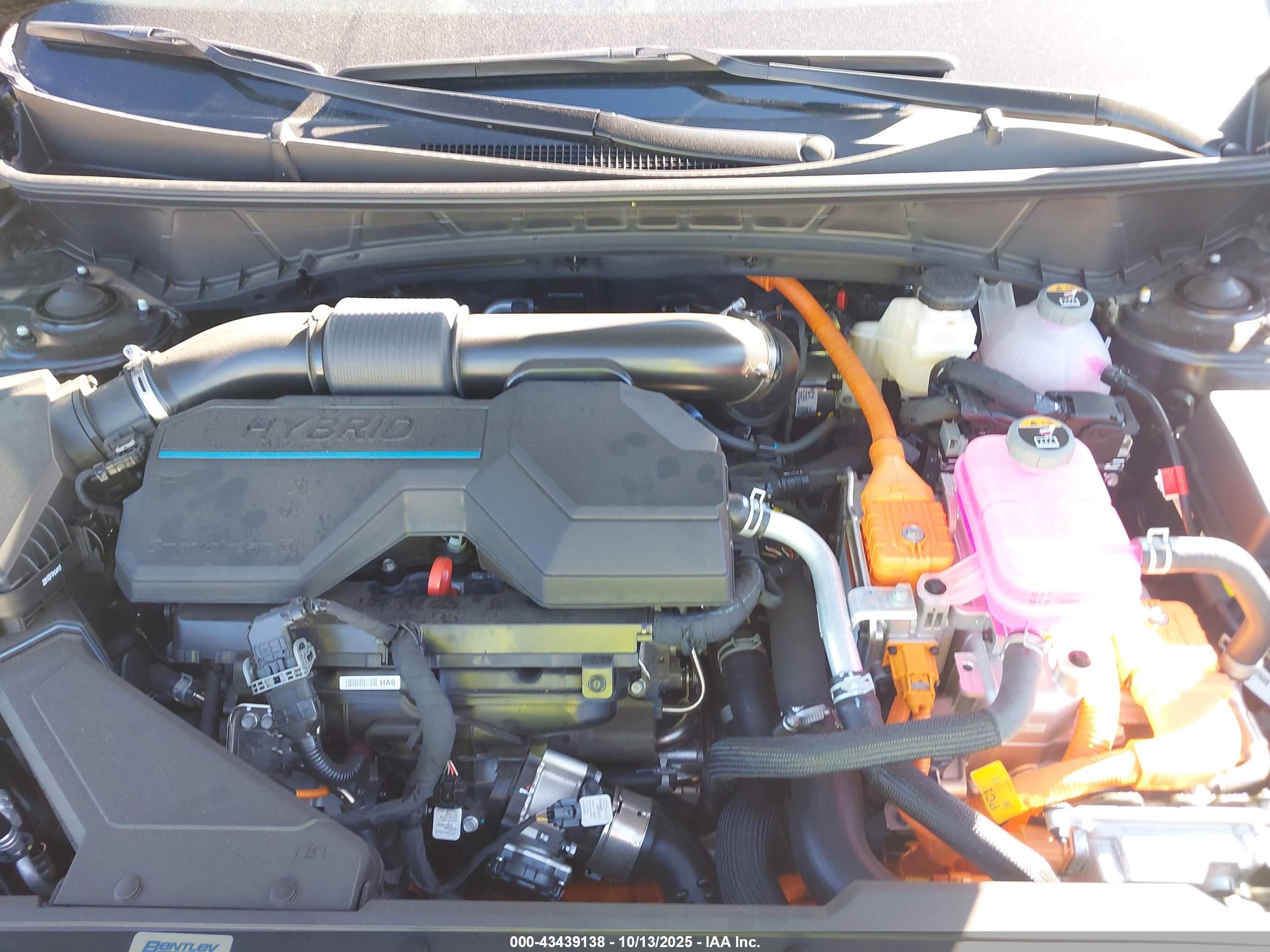 HYUNDAI TUCSON image 10