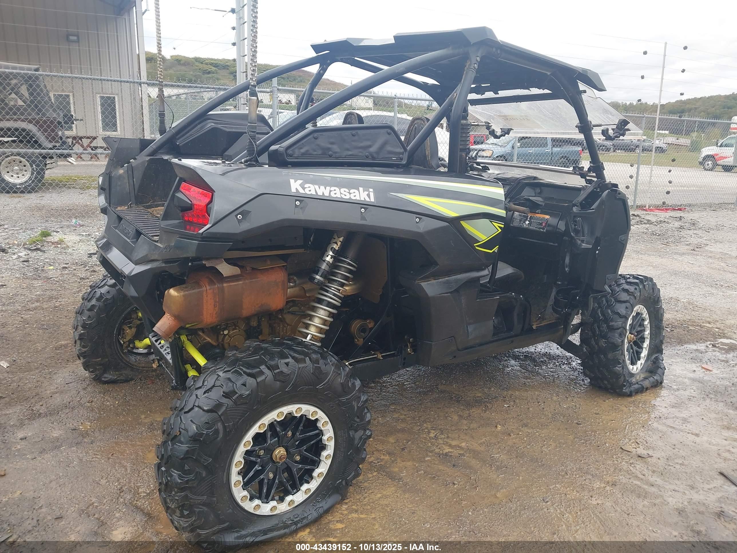 KAWASAKI KRF image 4