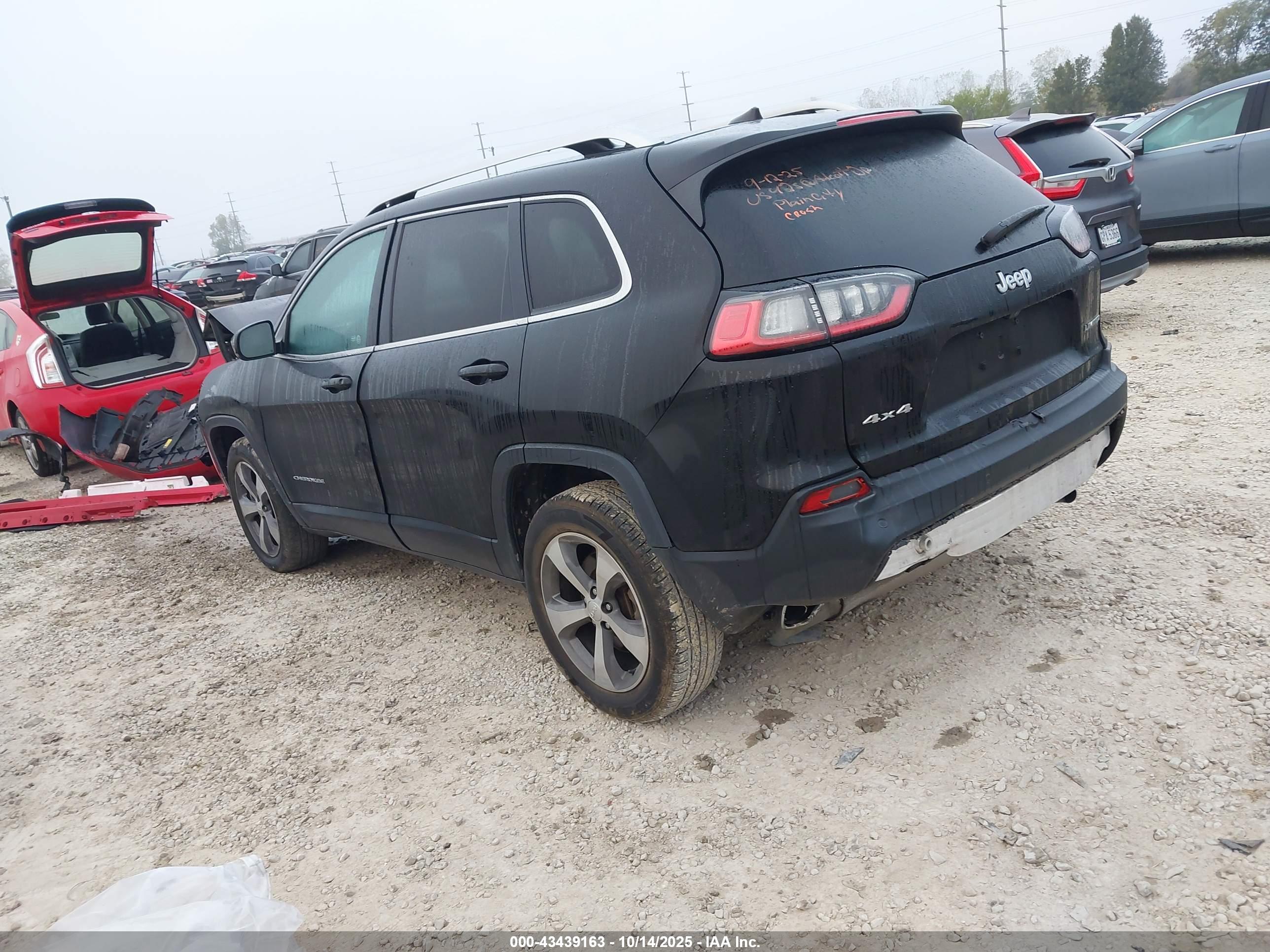 JEEP CHEROKEE image 3