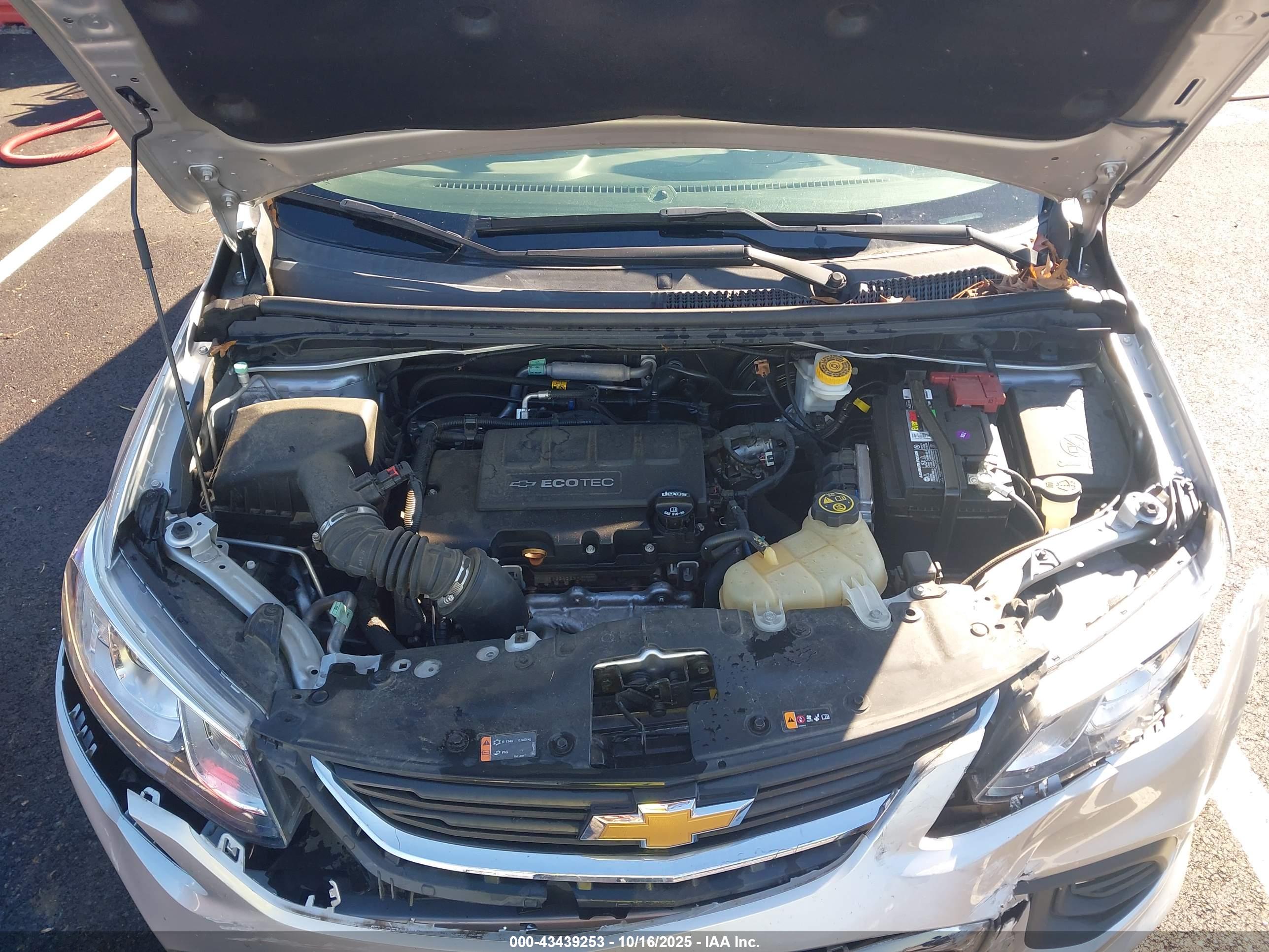 CHEVROLET SONIC image 10