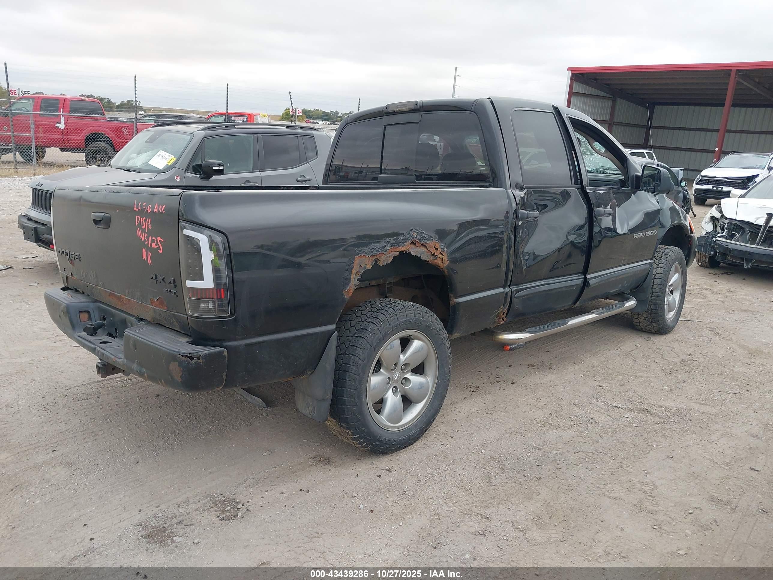 DODGE RAM image 4