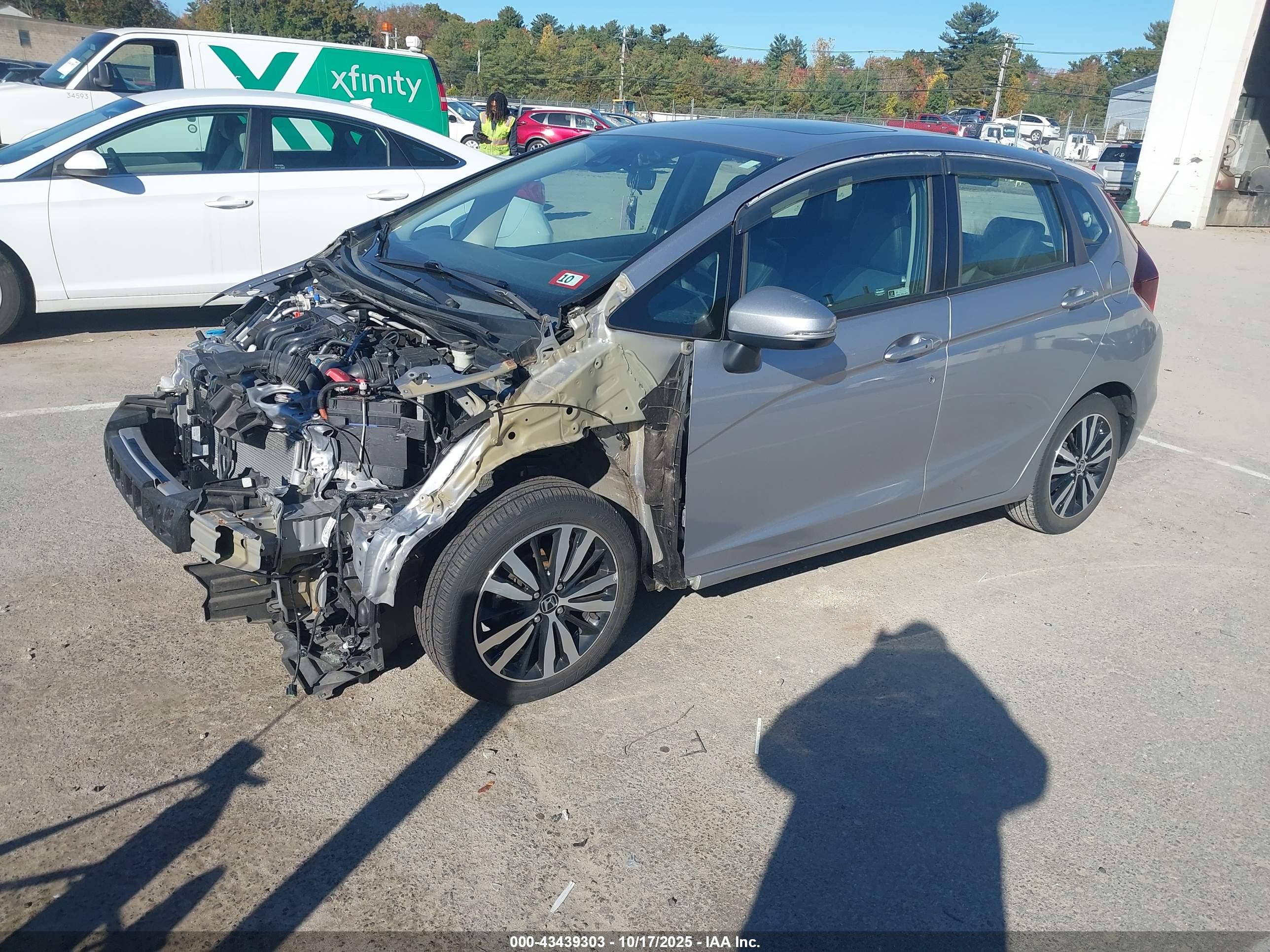 HONDA FIT image 2