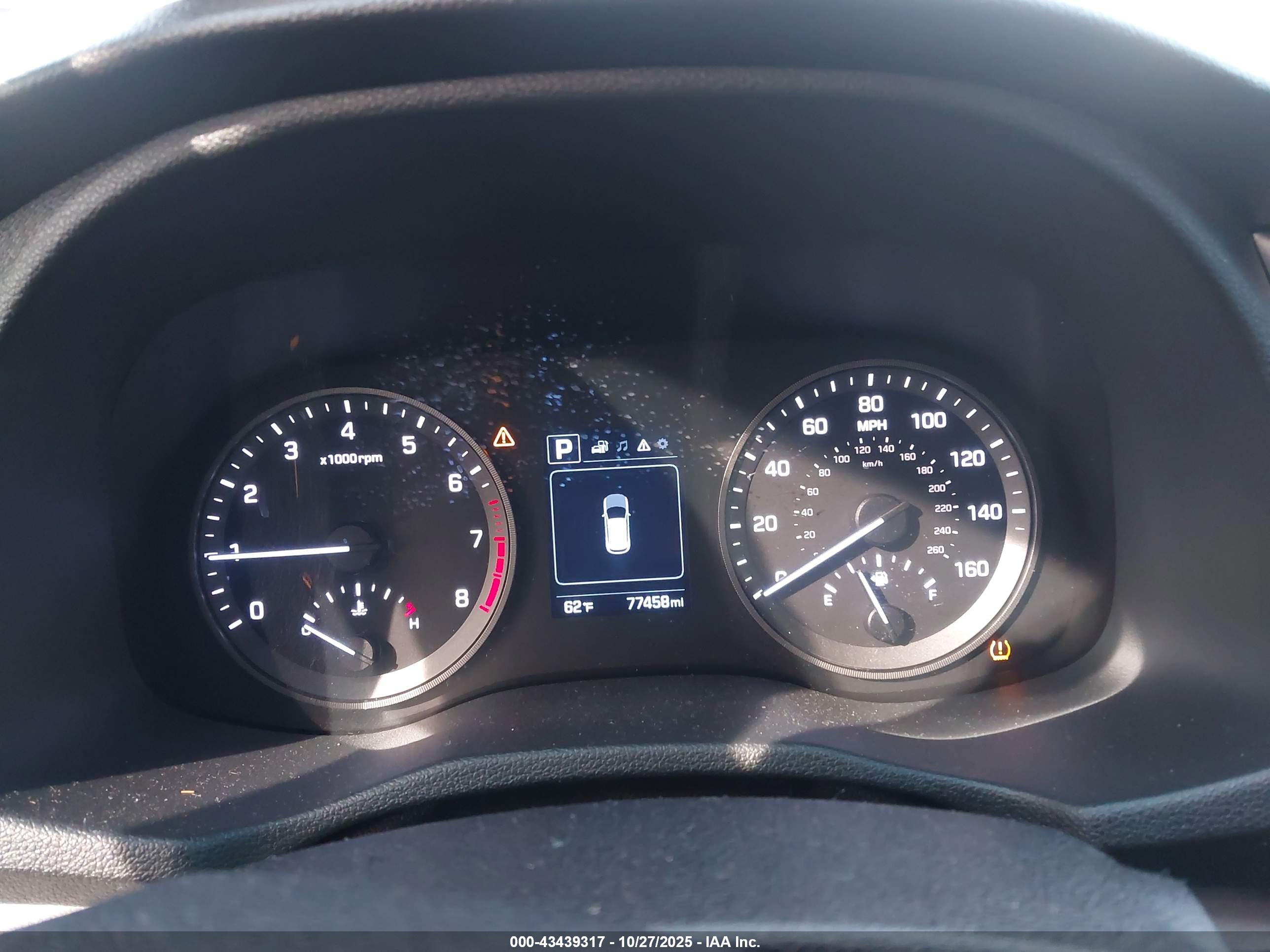HYUNDAI TUCSON image 7