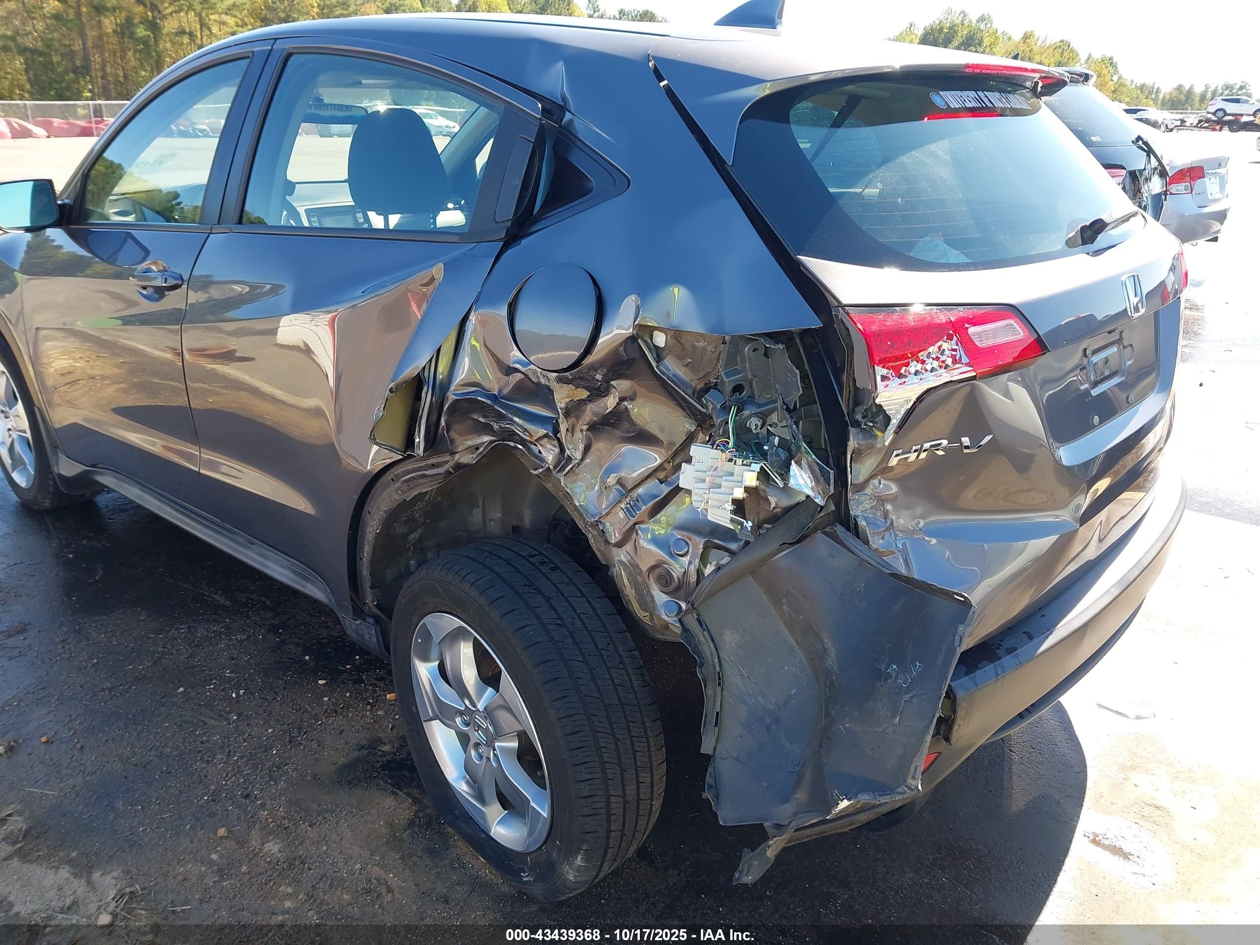 HONDA HR-V image 6