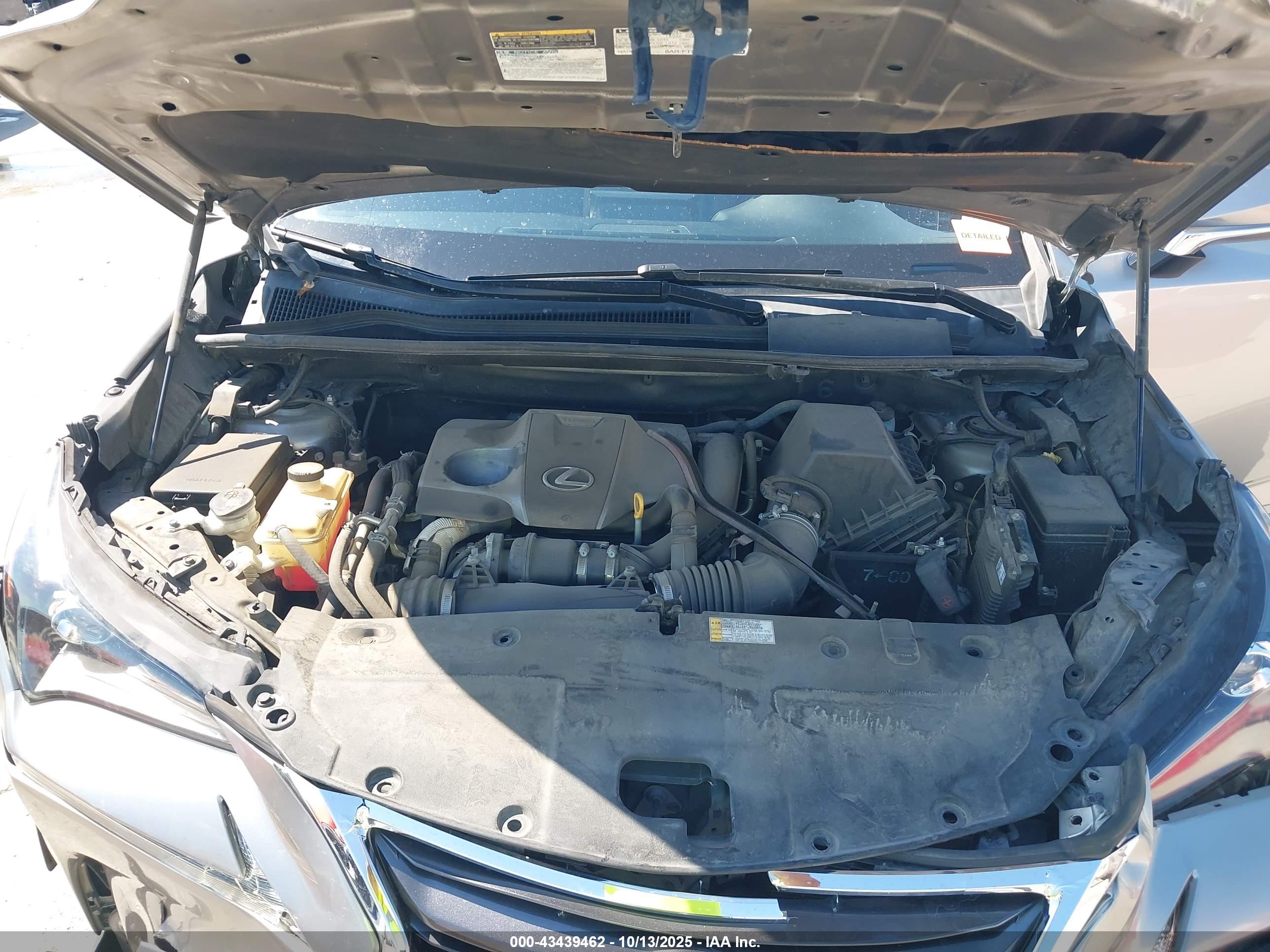 LEXUS NX image 10