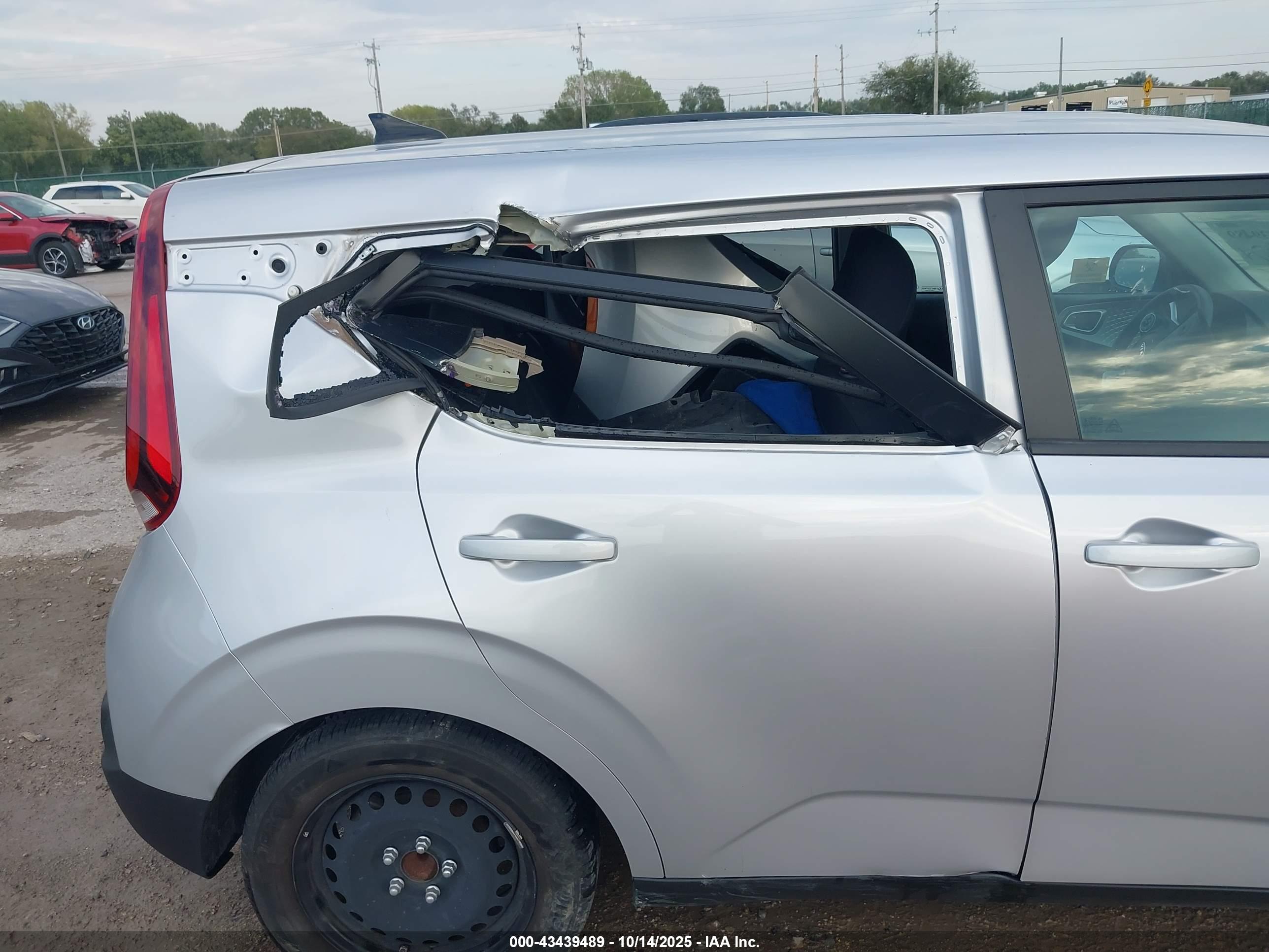 KIA SOUL image 6