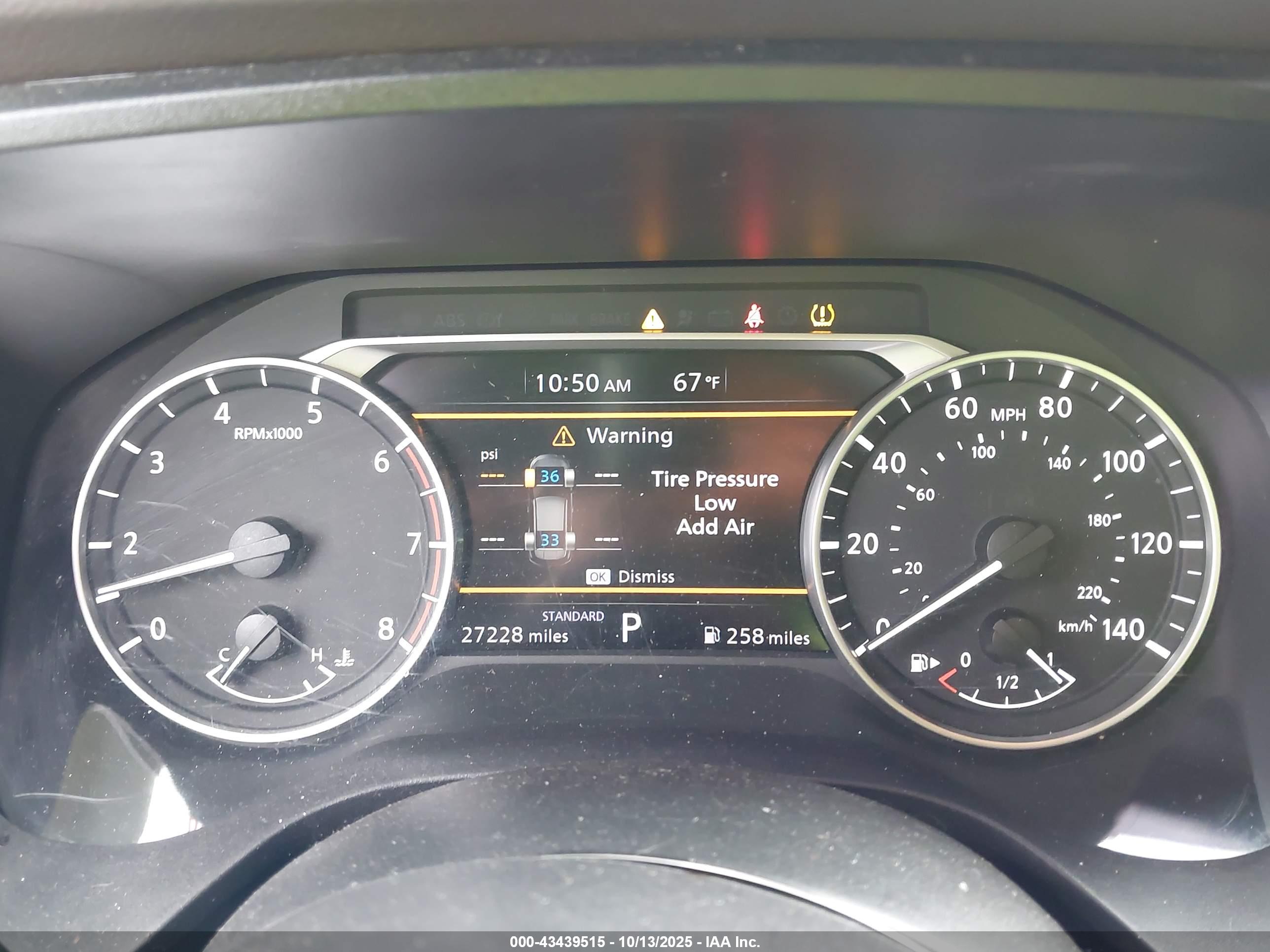 NISSAN ROGUE image 7