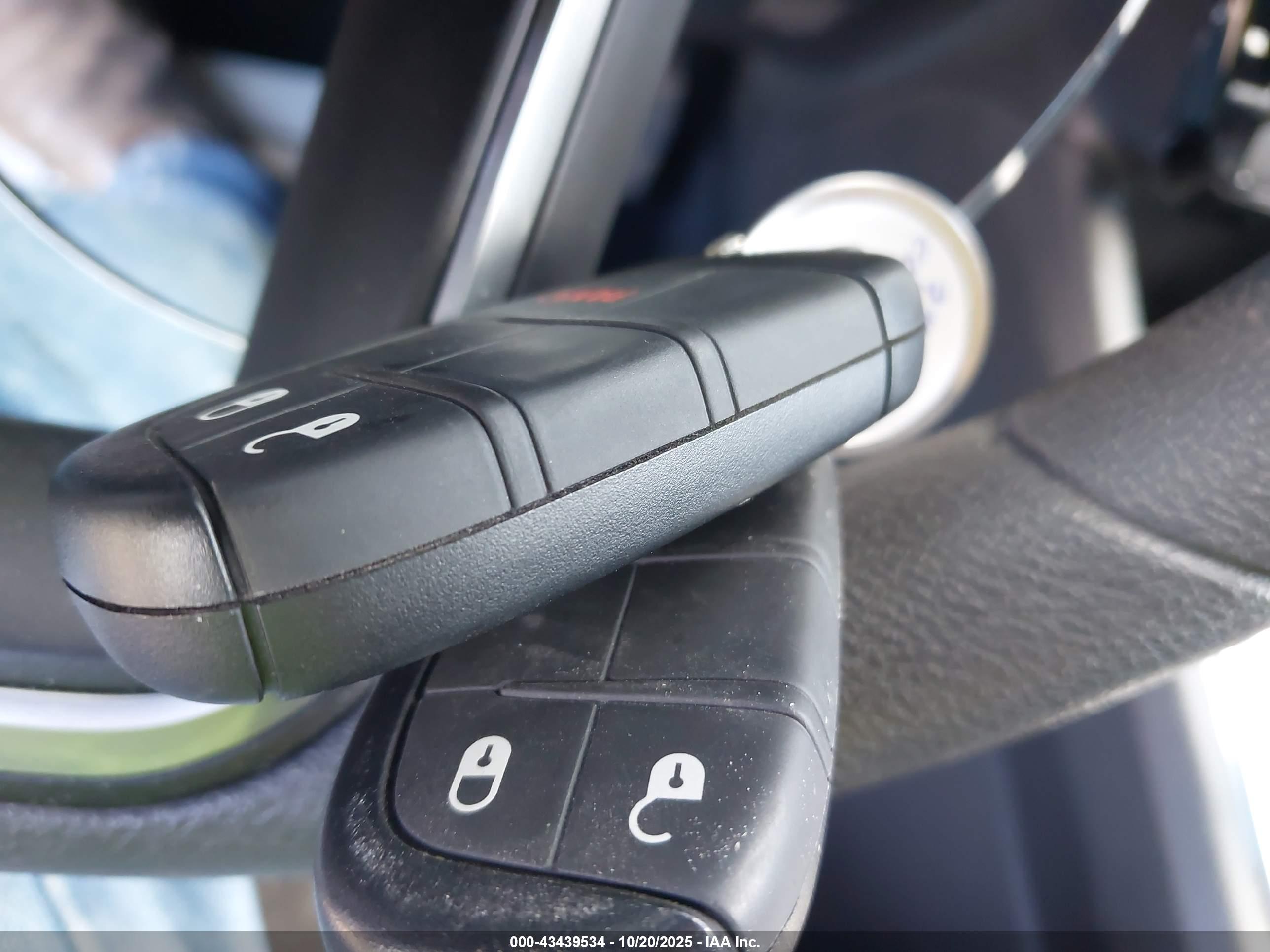JEEP COMPASS image 11