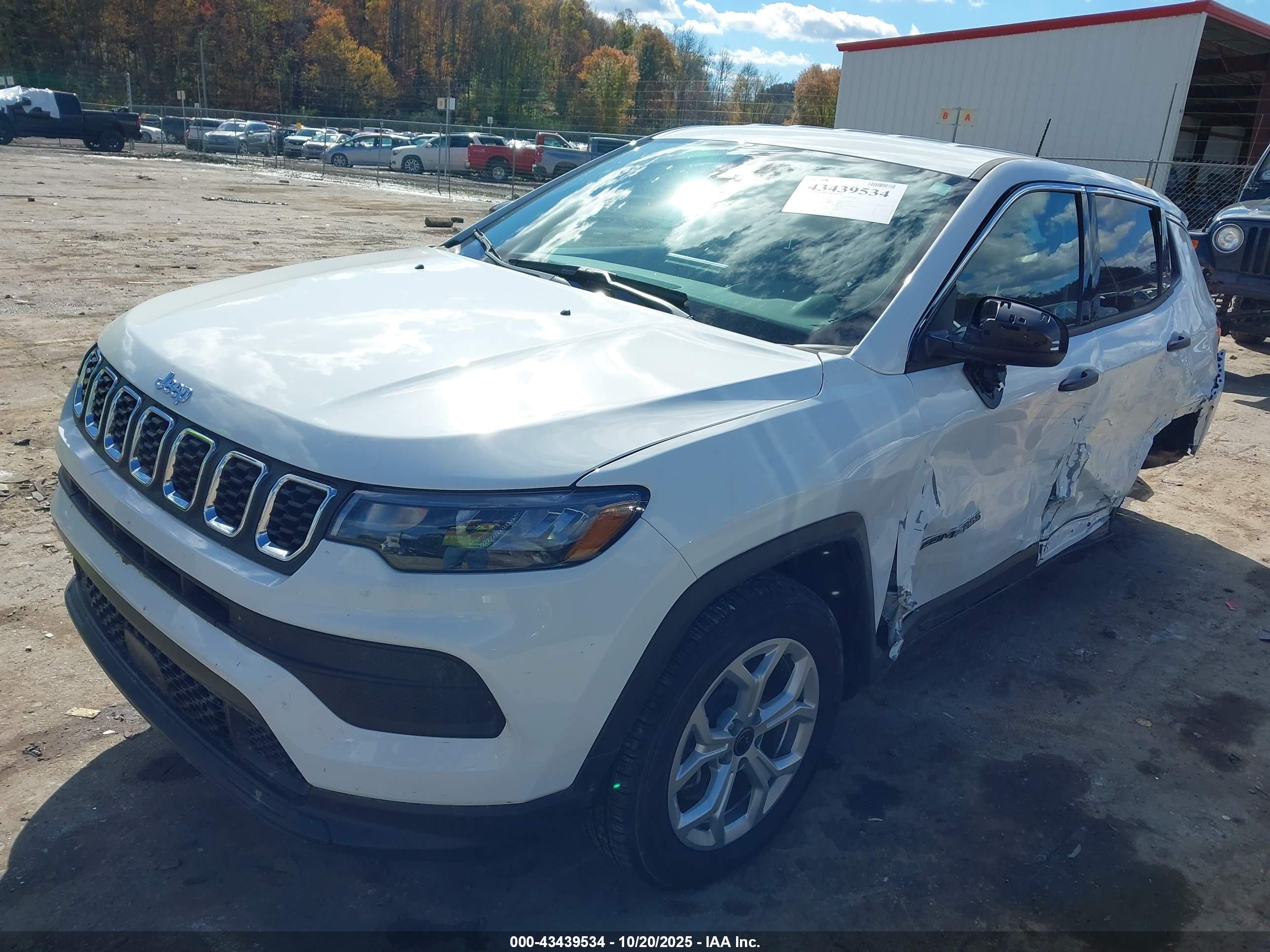 JEEP COMPASS image 2