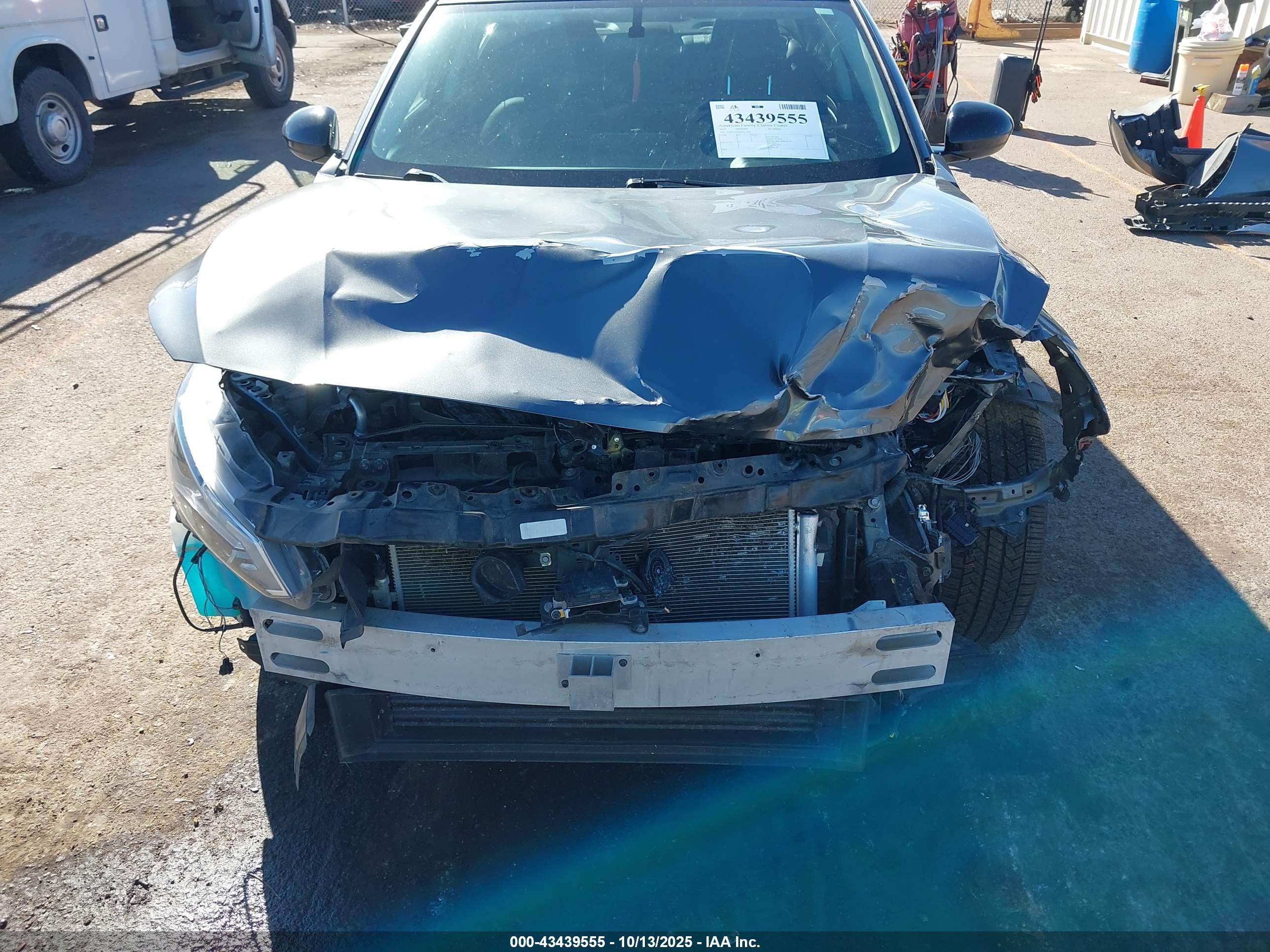 NISSAN ALTIMA image 6