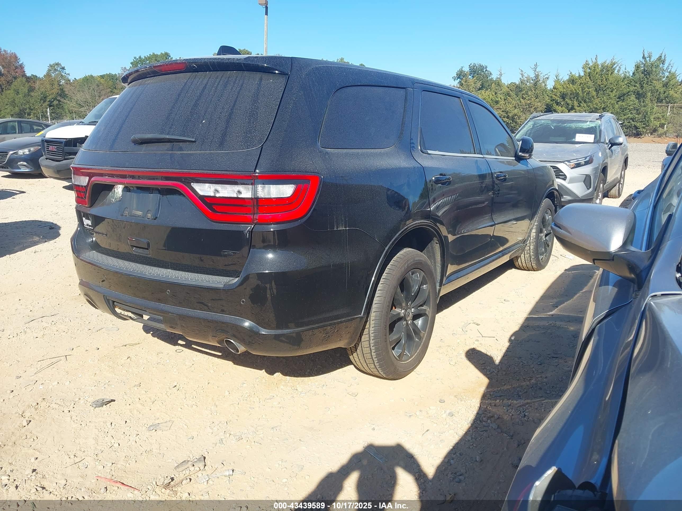 DODGE DURANGO image 4