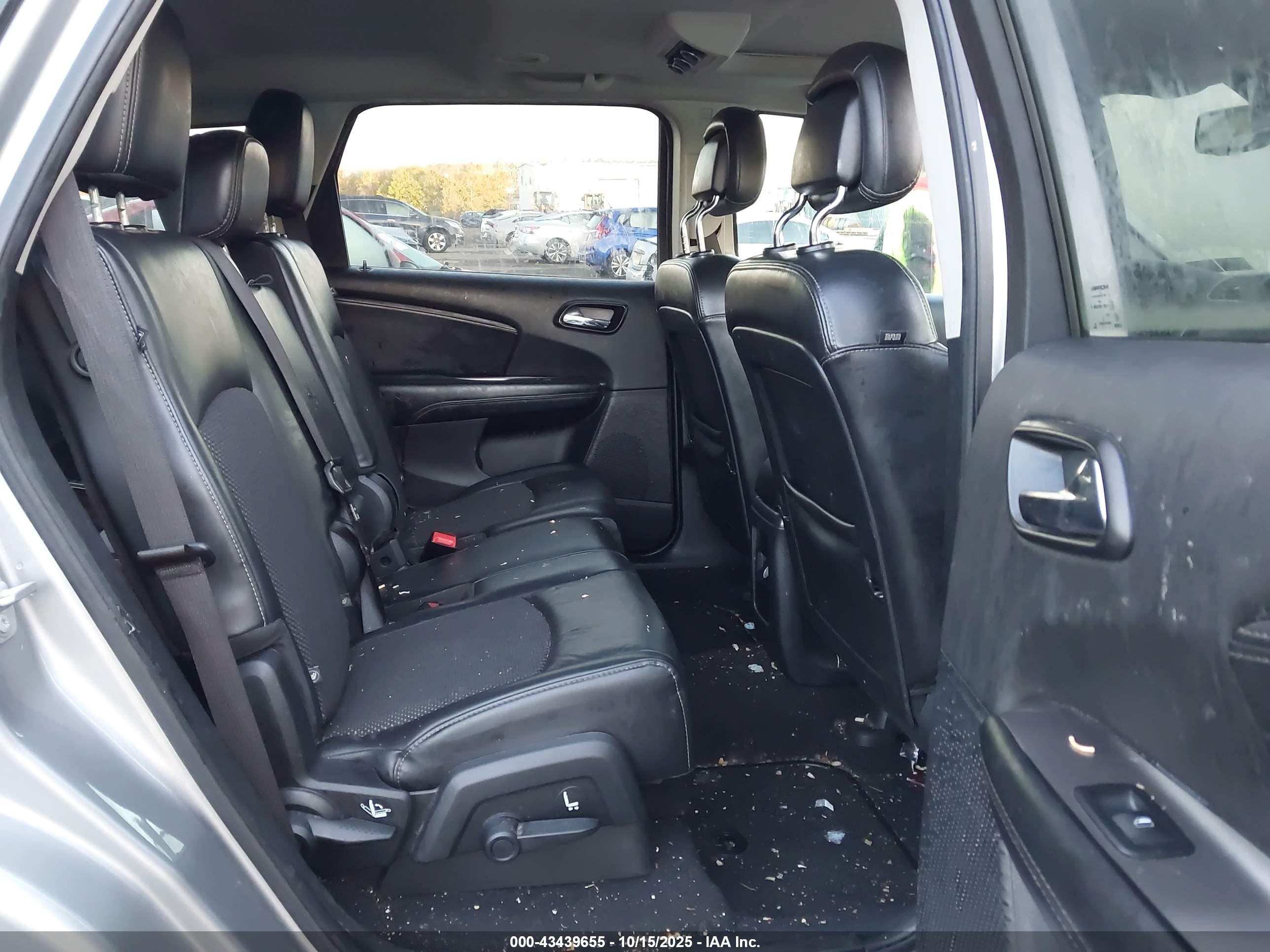 DODGE JOURNEY image 8