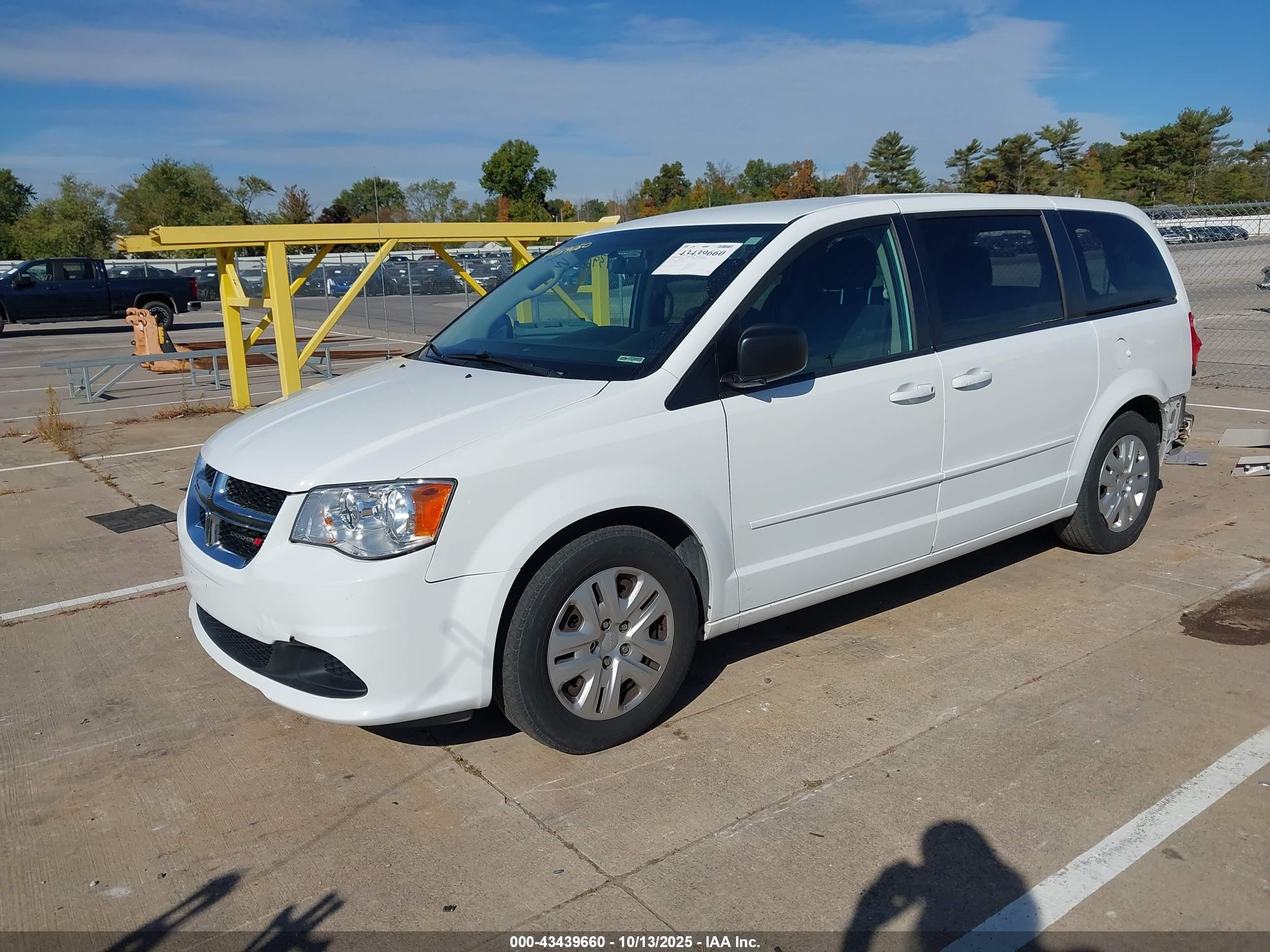 DODGE GRAND image 2