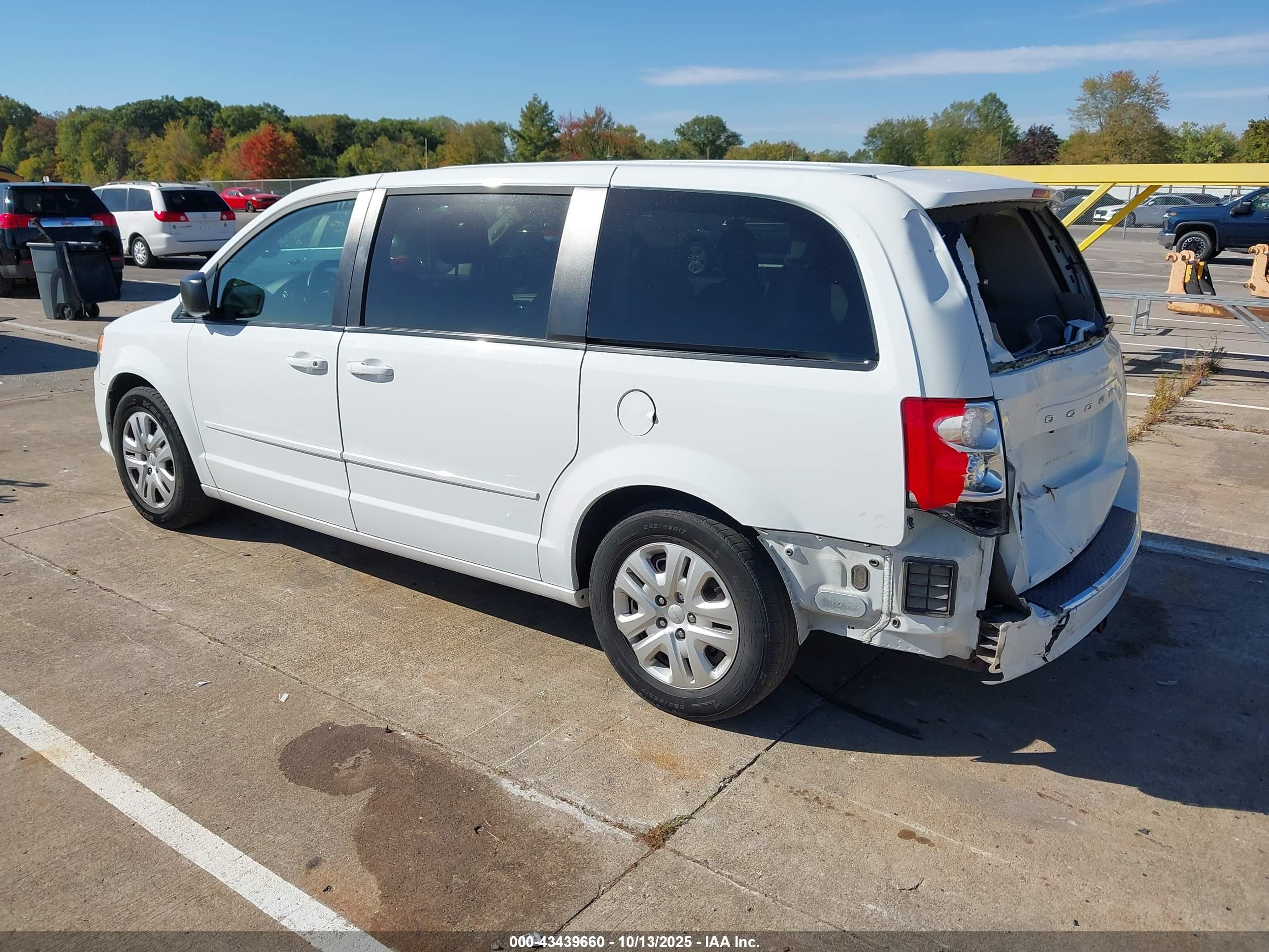 DODGE GRAND image 3