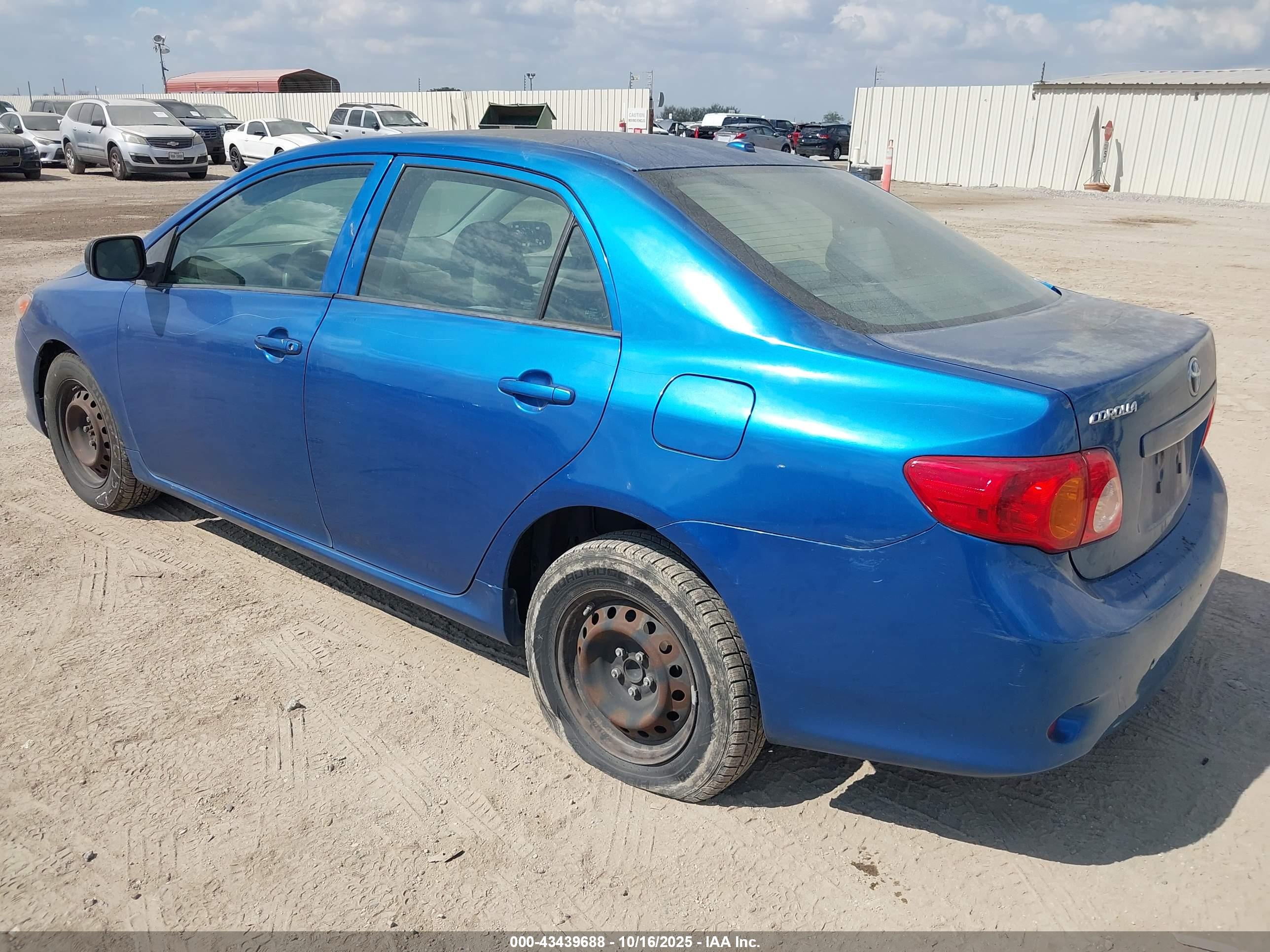 TOYOTA COROLLA image 3