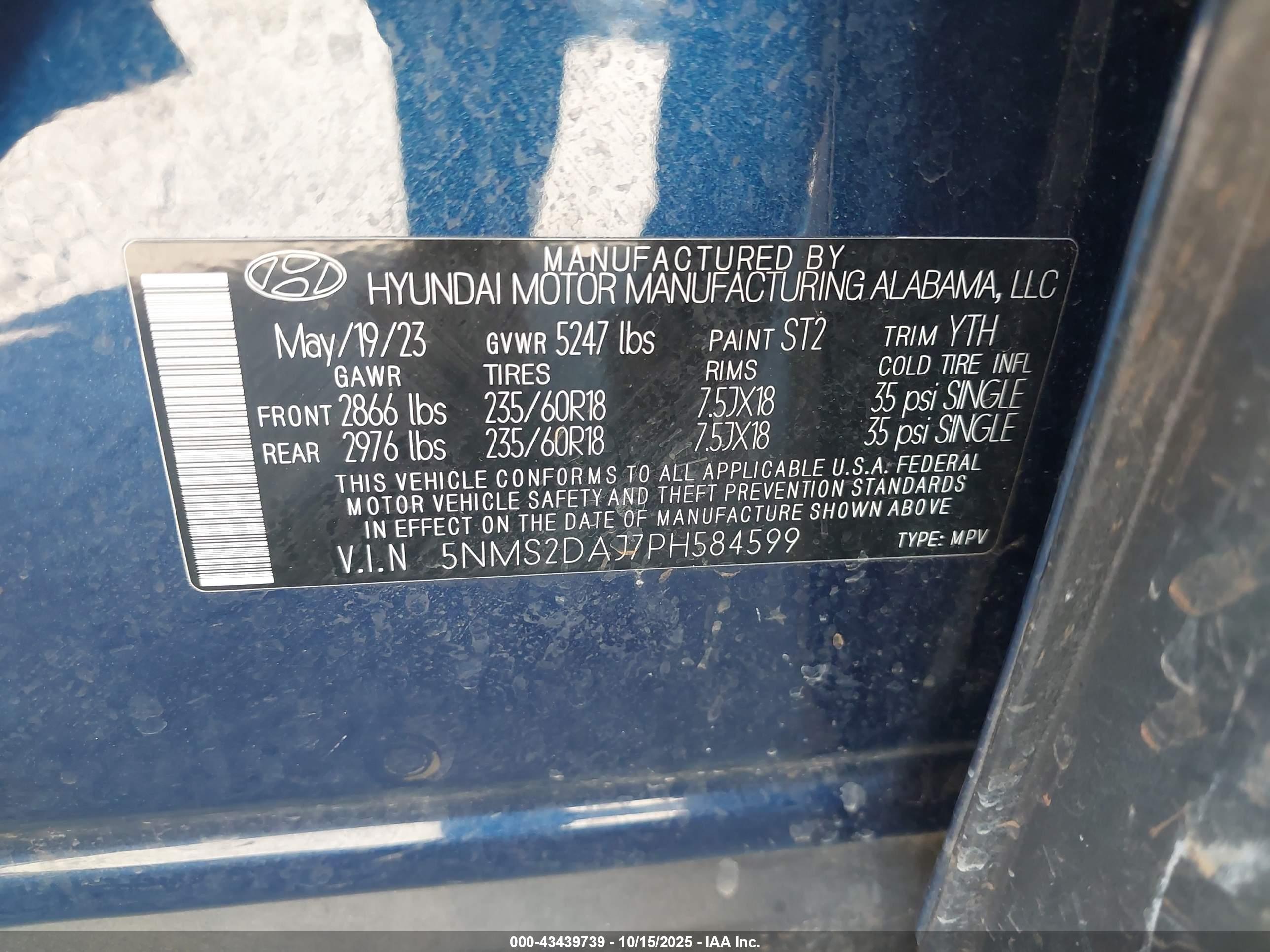 HYUNDAI SANTA image 9