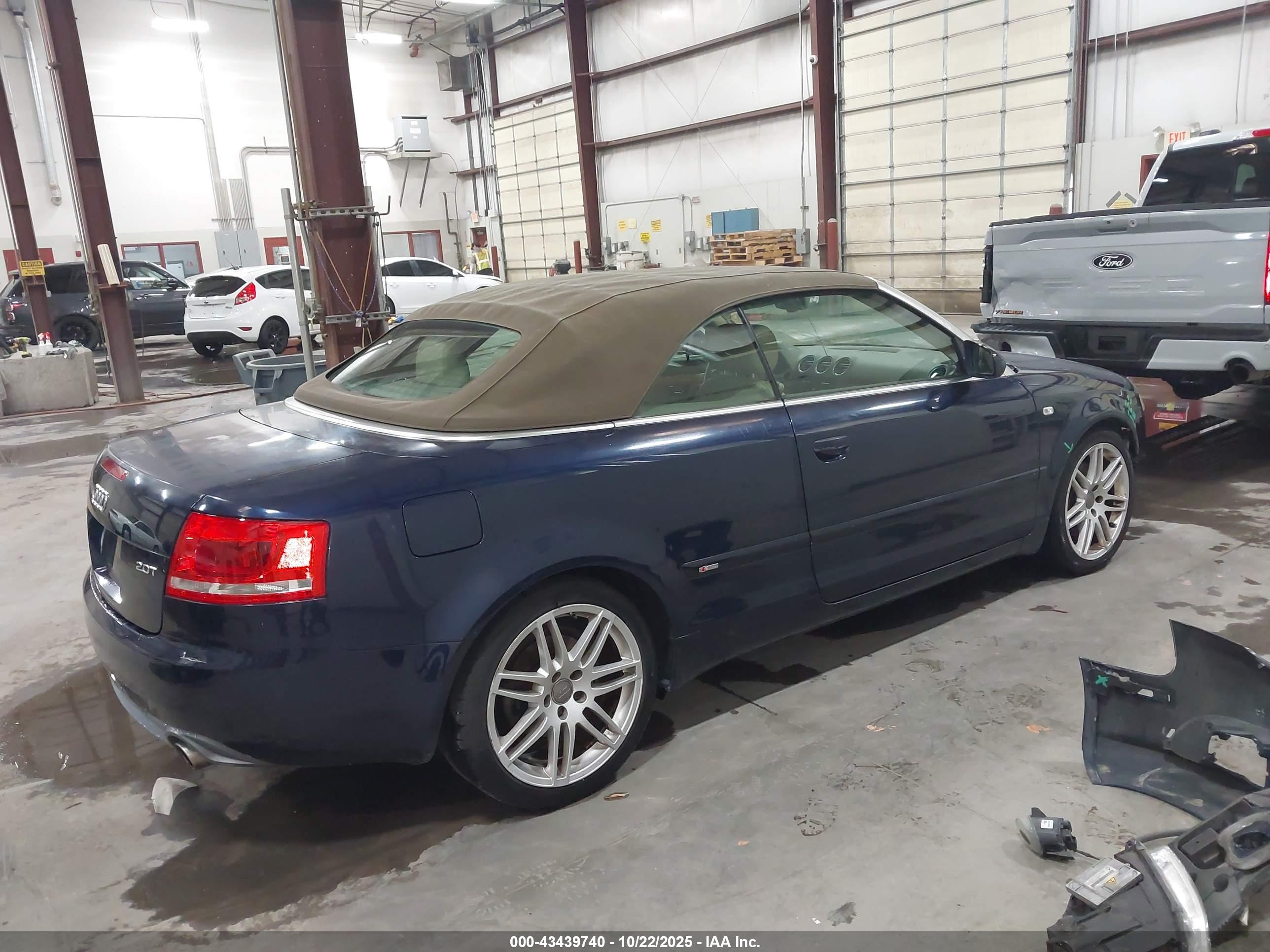 AUDI A4 image 4