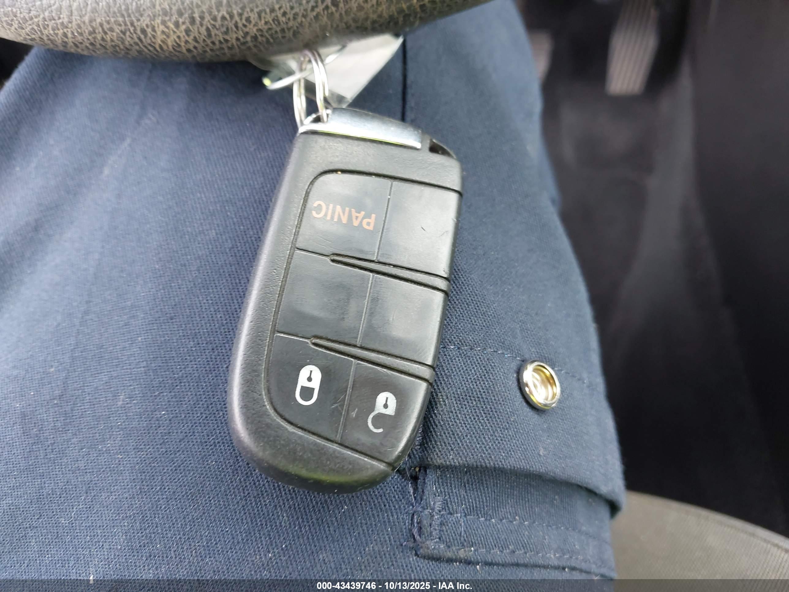 JEEP COMPASS image 11