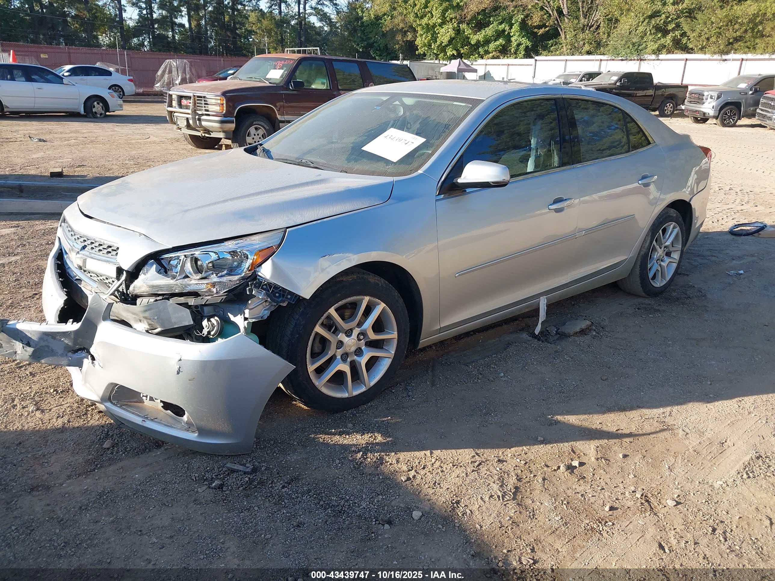 CHEVROLET MALIBU image 2