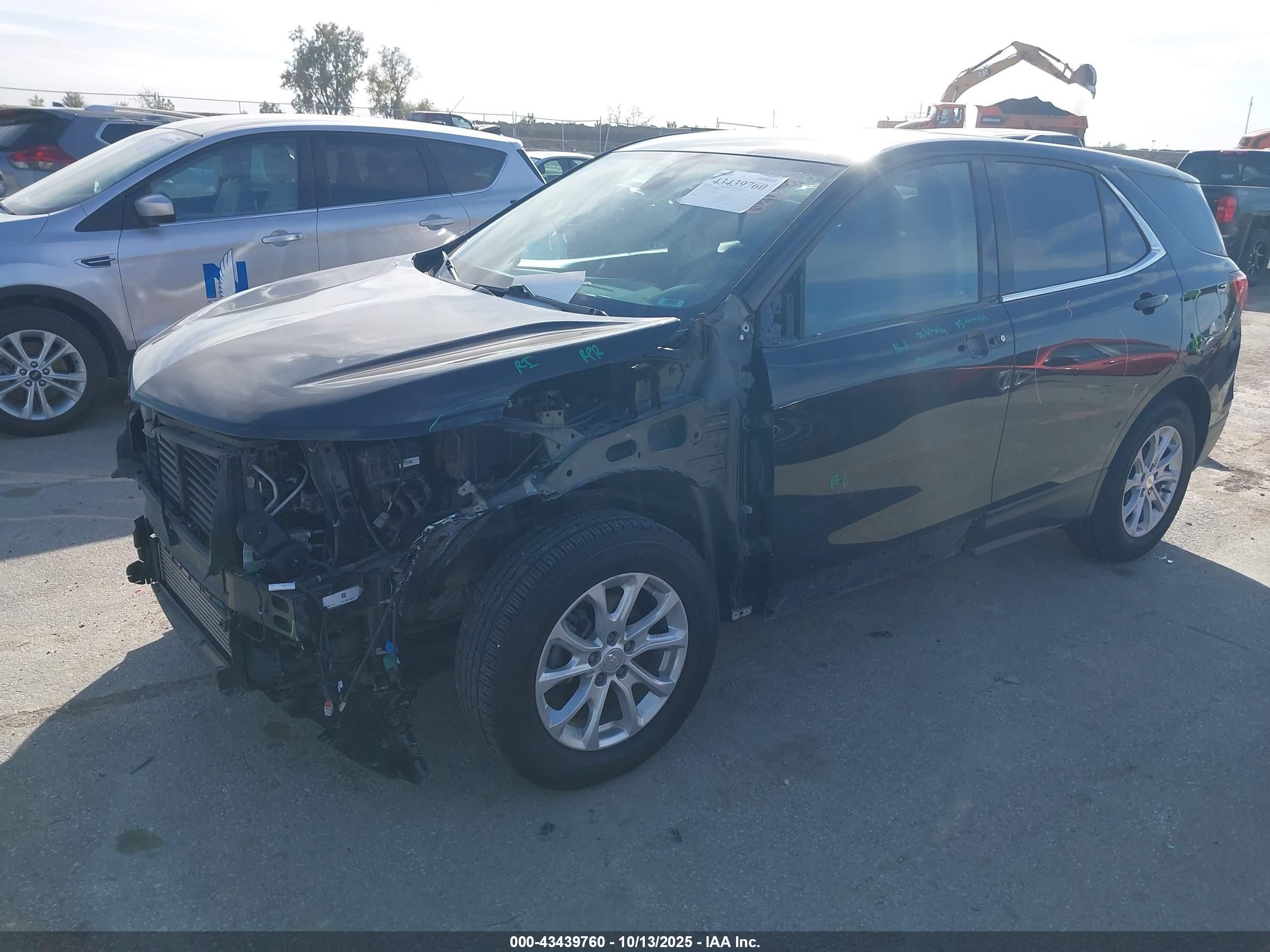CHEVROLET EQUINOX image 2