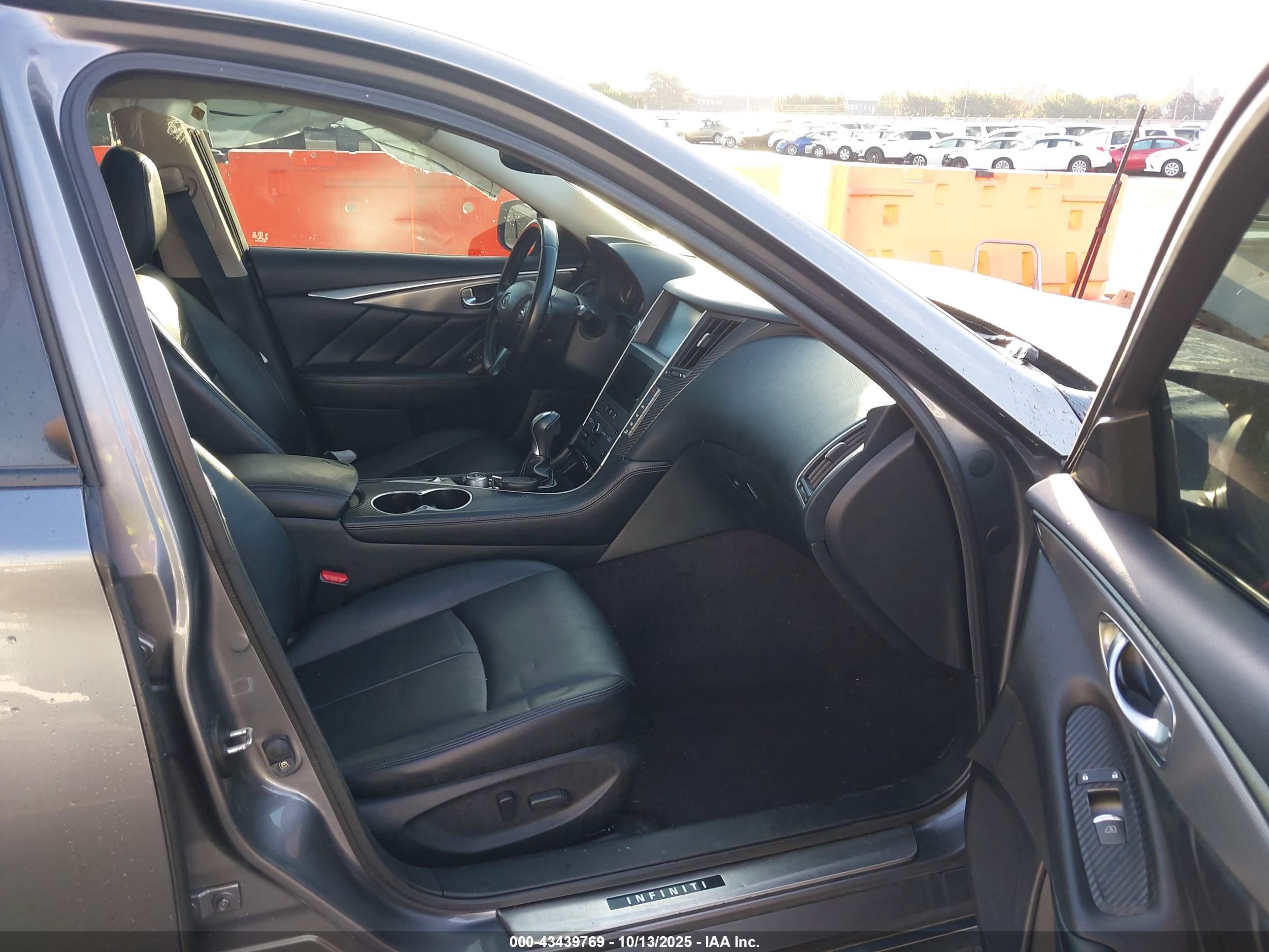 INFINITI Q50 image 5