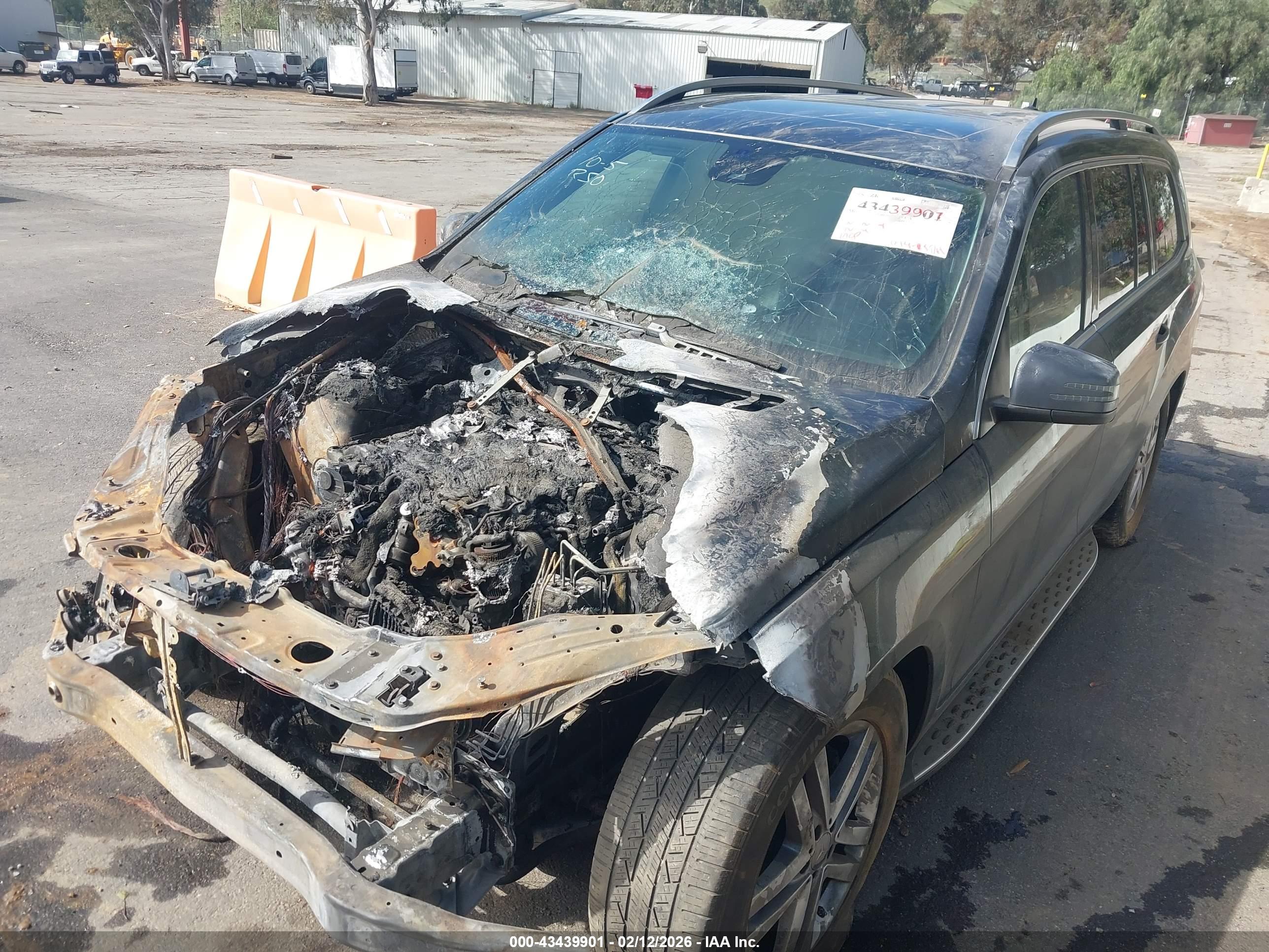 MERCEDES-BENZ GL image 2
