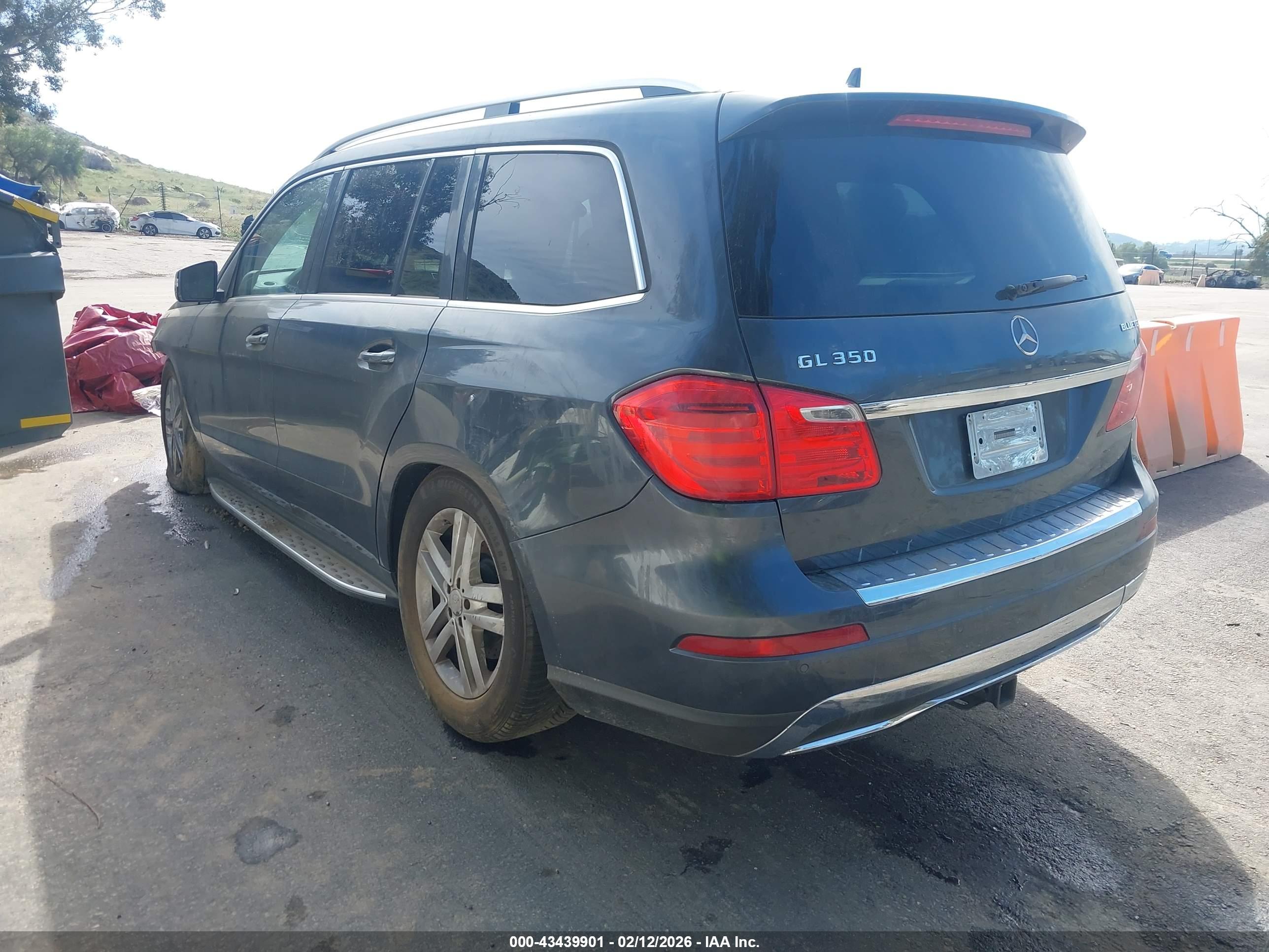 MERCEDES-BENZ GL image 3