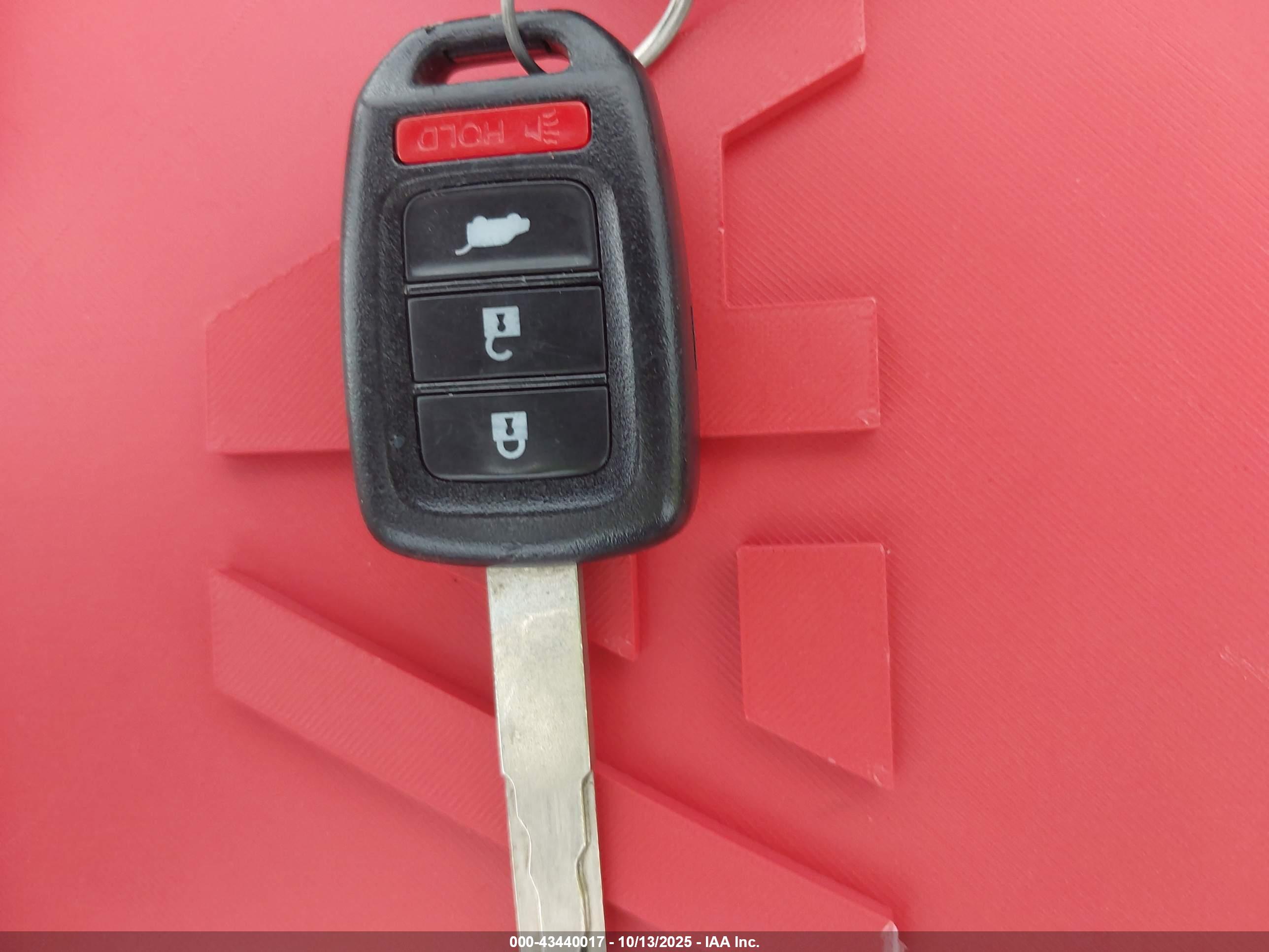 HONDA CR-V image 11