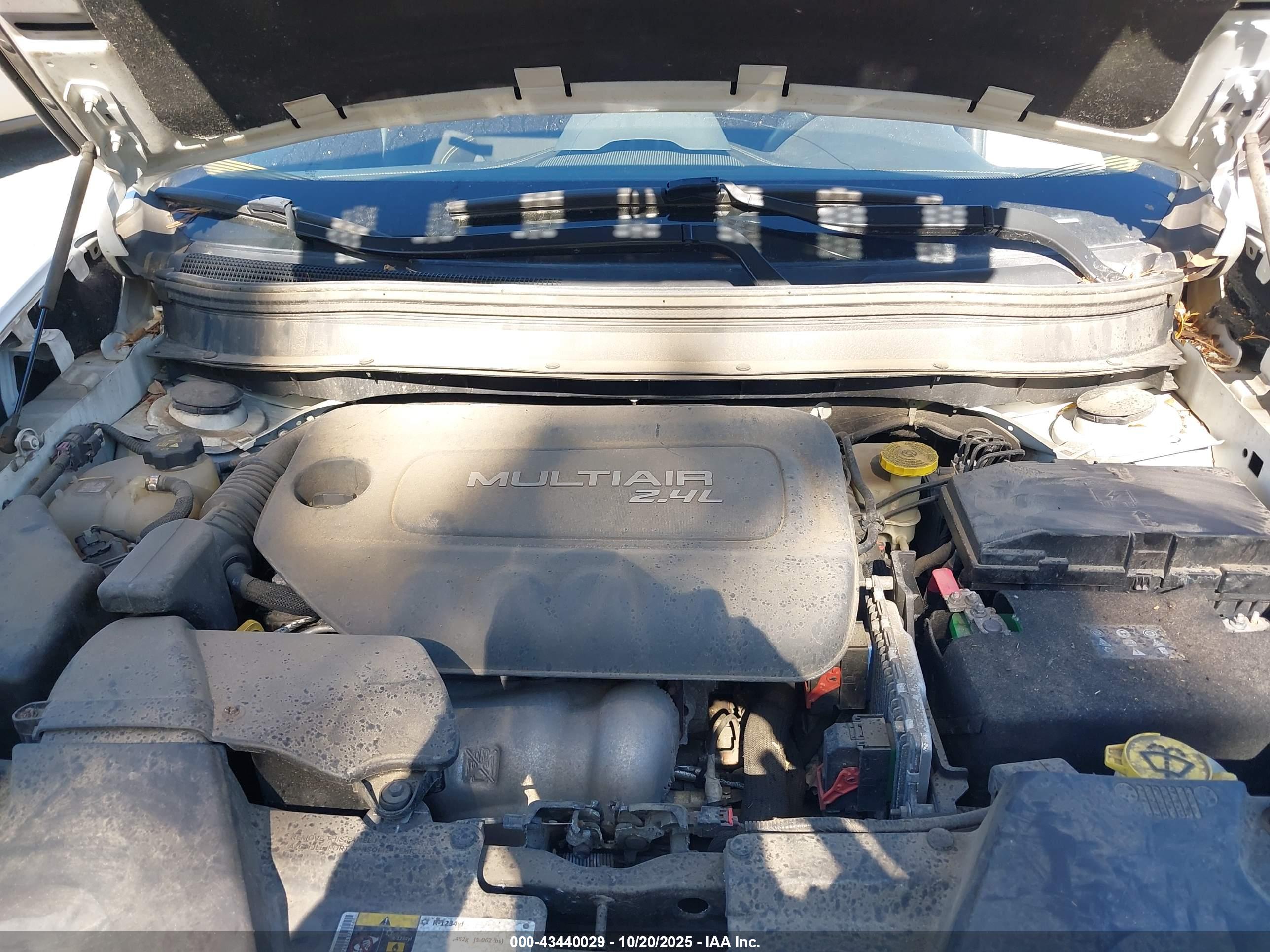 JEEP CHEROKEE image 10