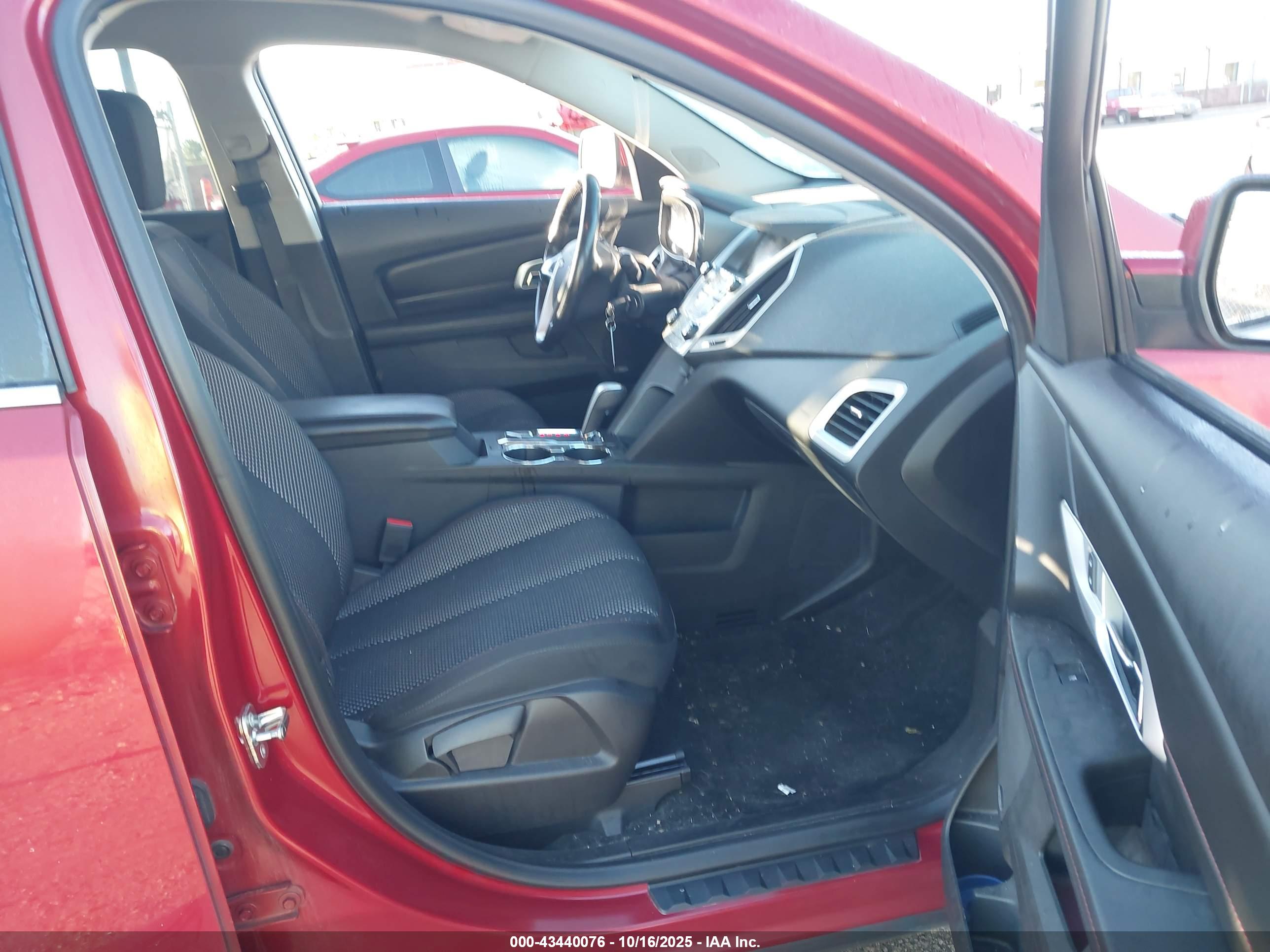 GMC TERRAIN image 5