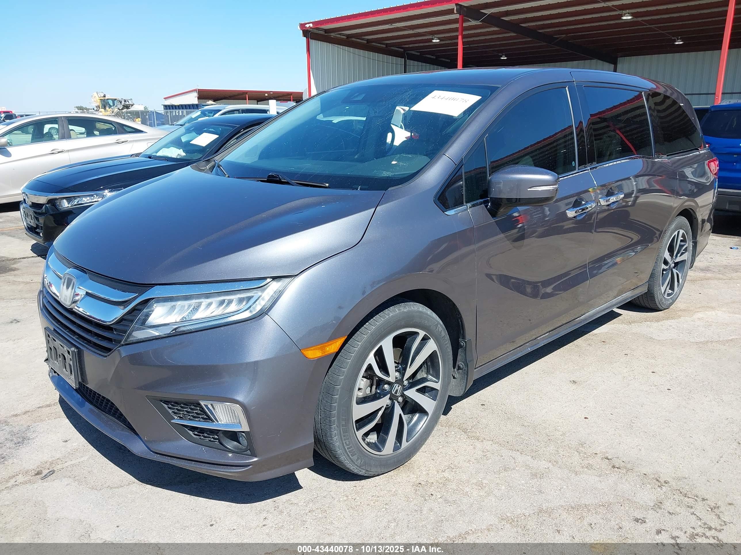 HONDA ODYSSEY image 2