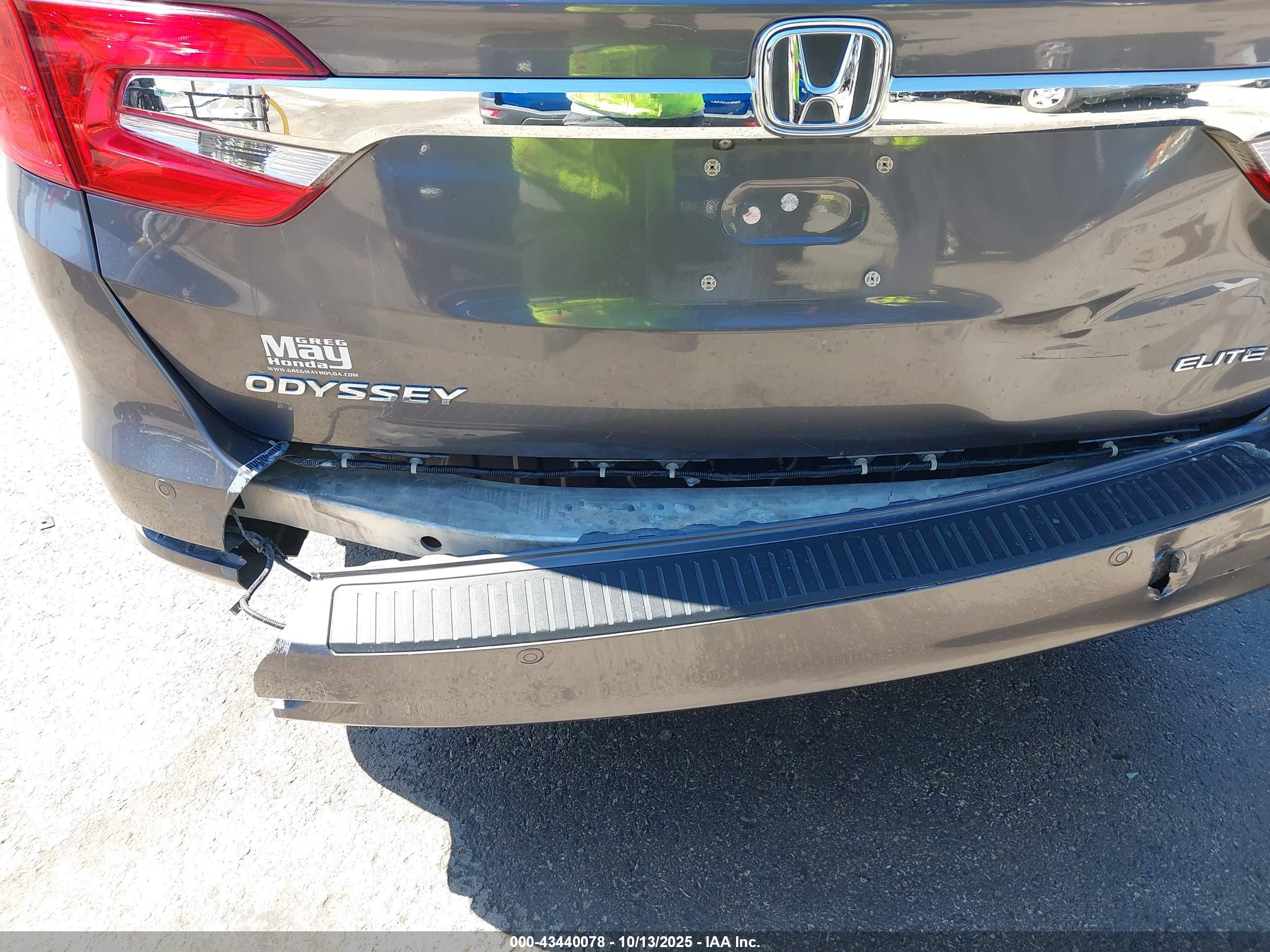 HONDA ODYSSEY image 6