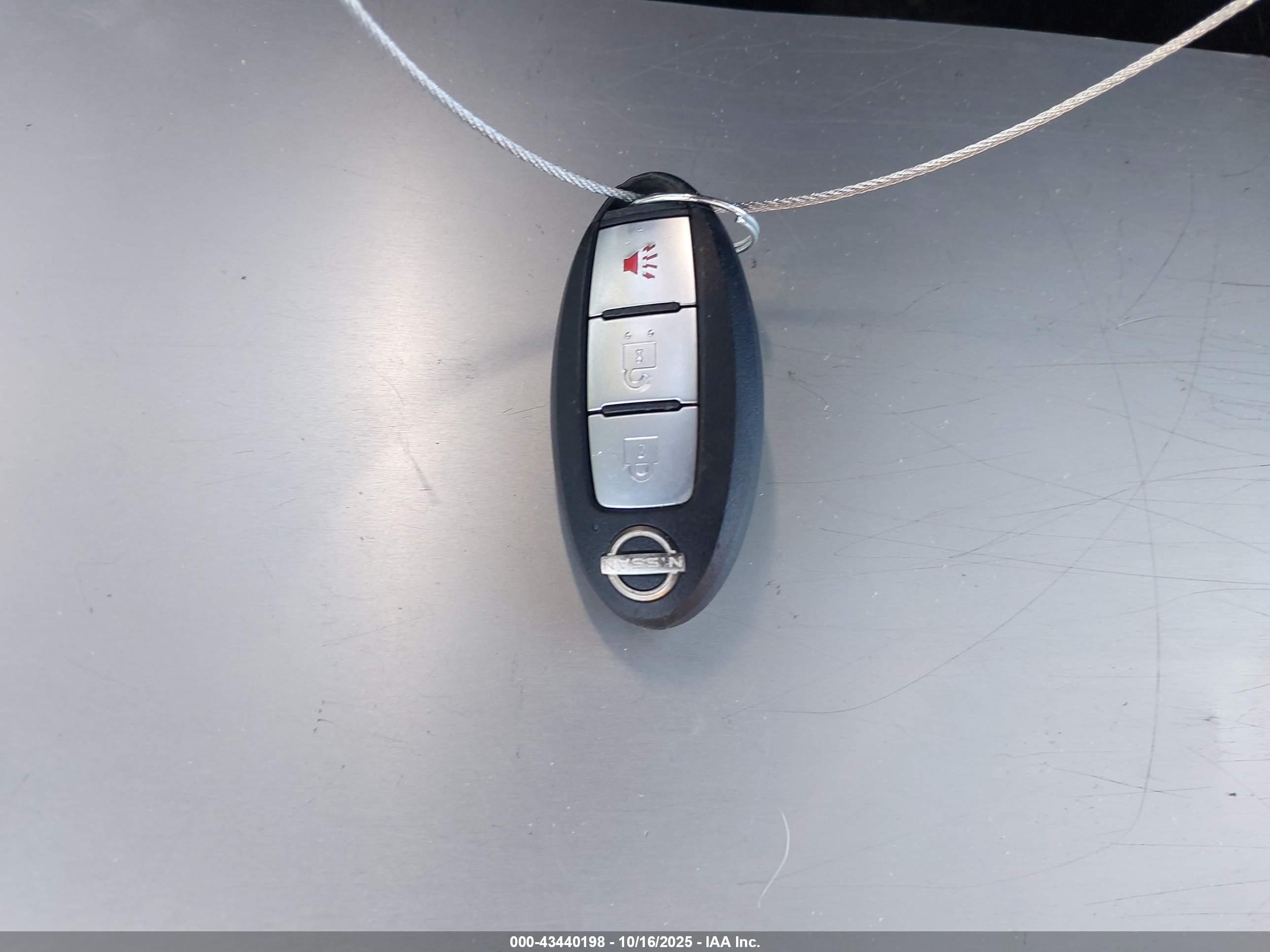 NISSAN FRONTIER image 11