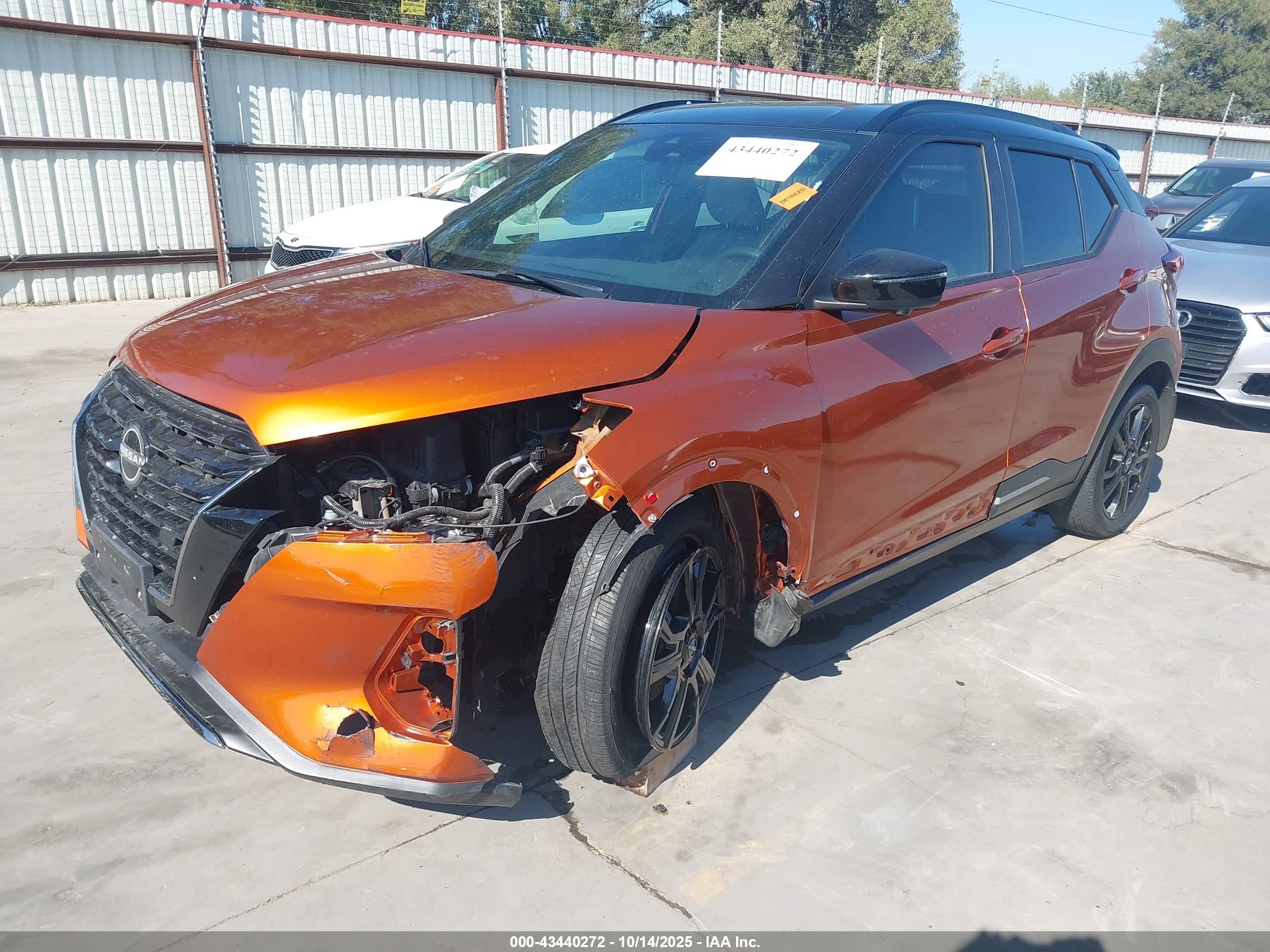 NISSAN KICKS image 2