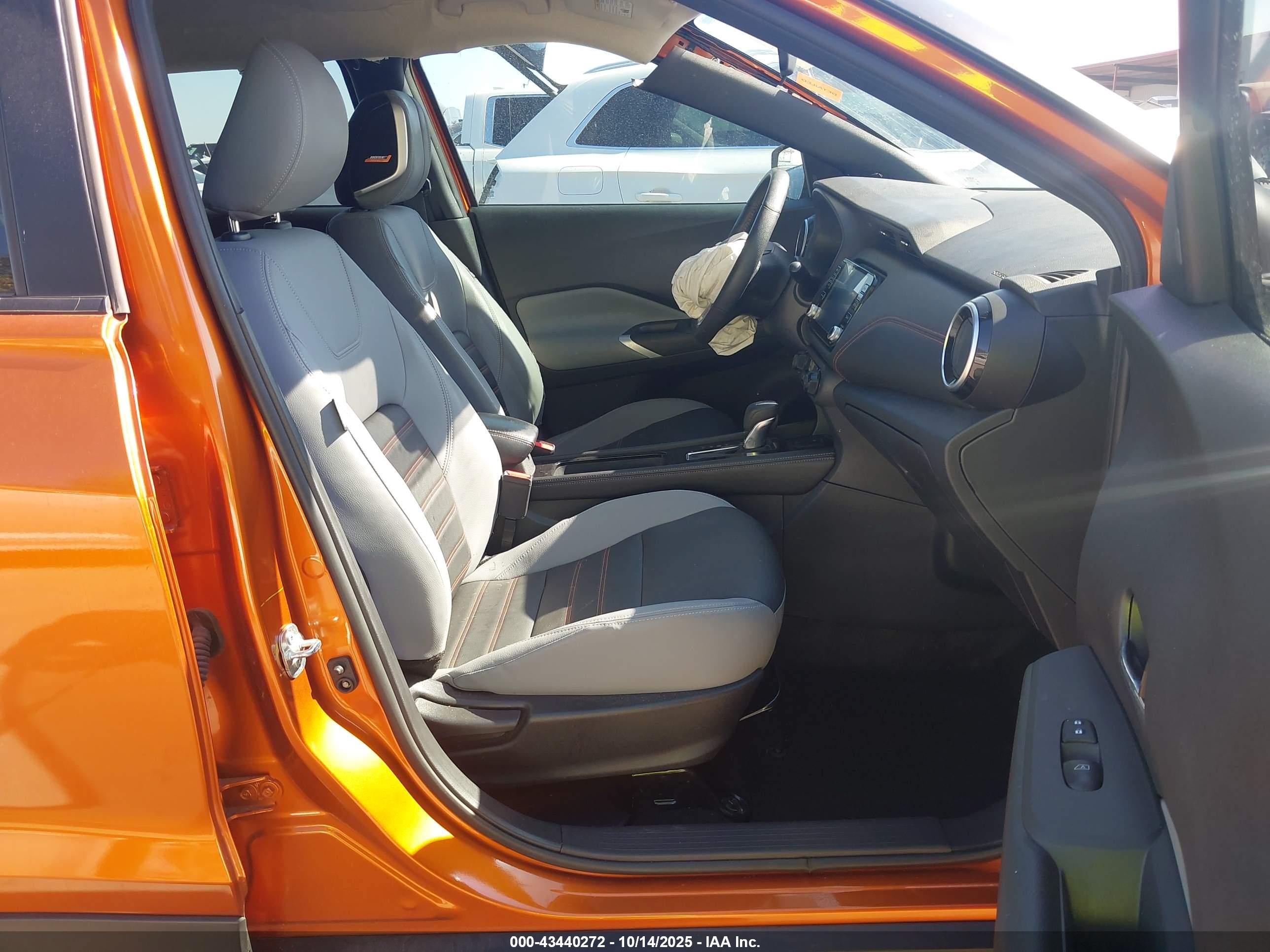 NISSAN KICKS image 5