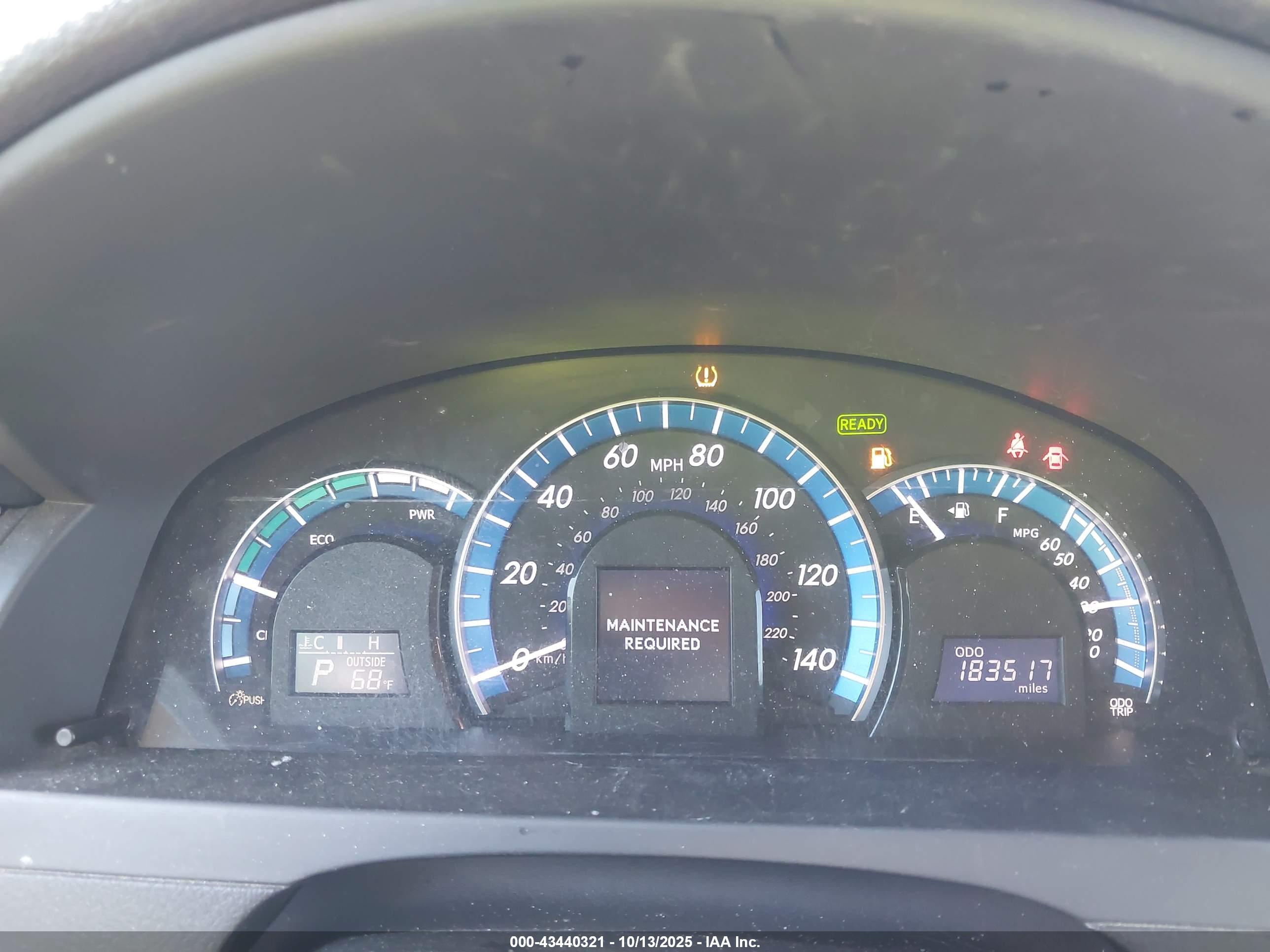 TOYOTA CAMRY image 7