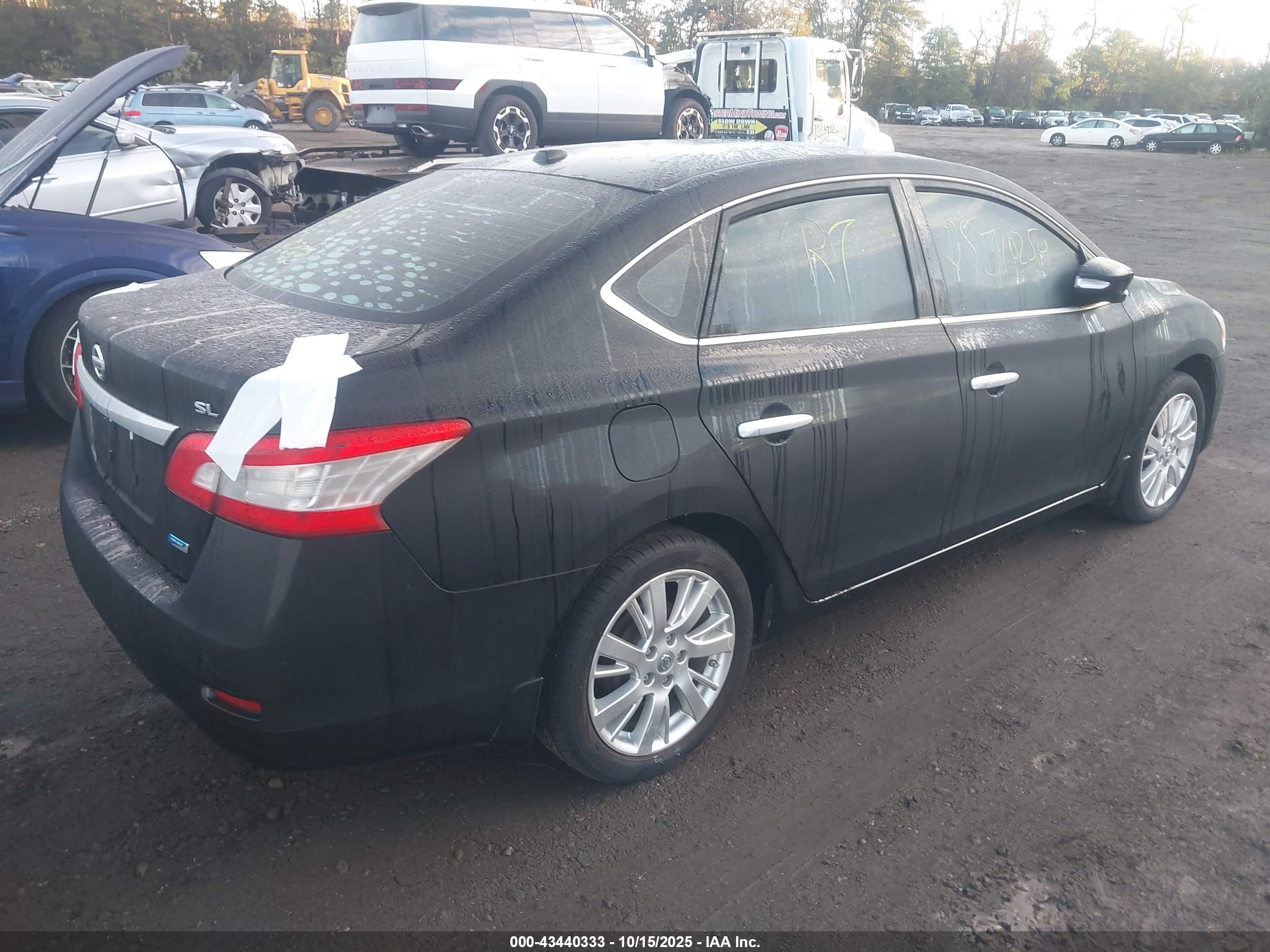 NISSAN SENTRA image 4