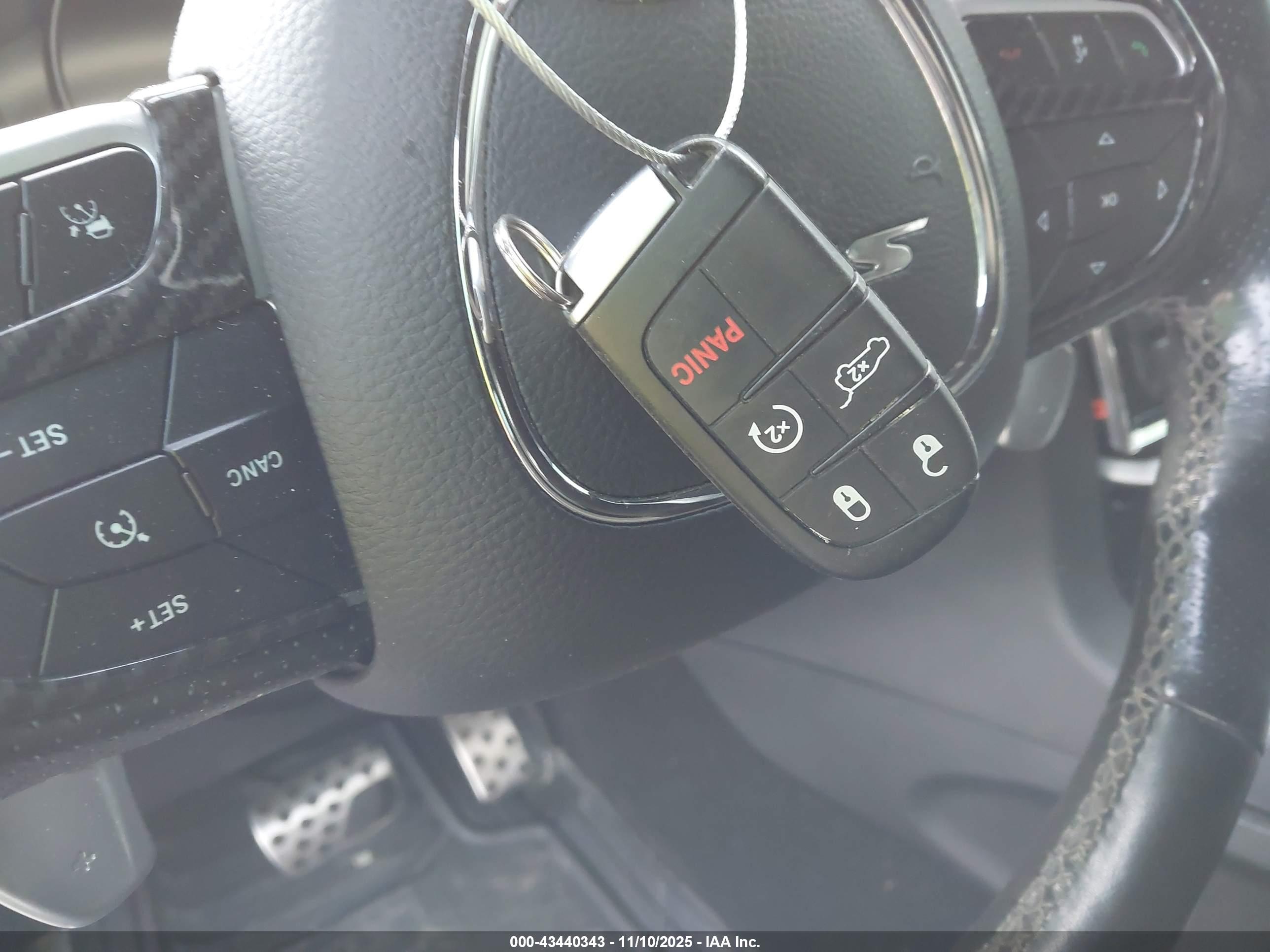 JEEP GRAND image 11